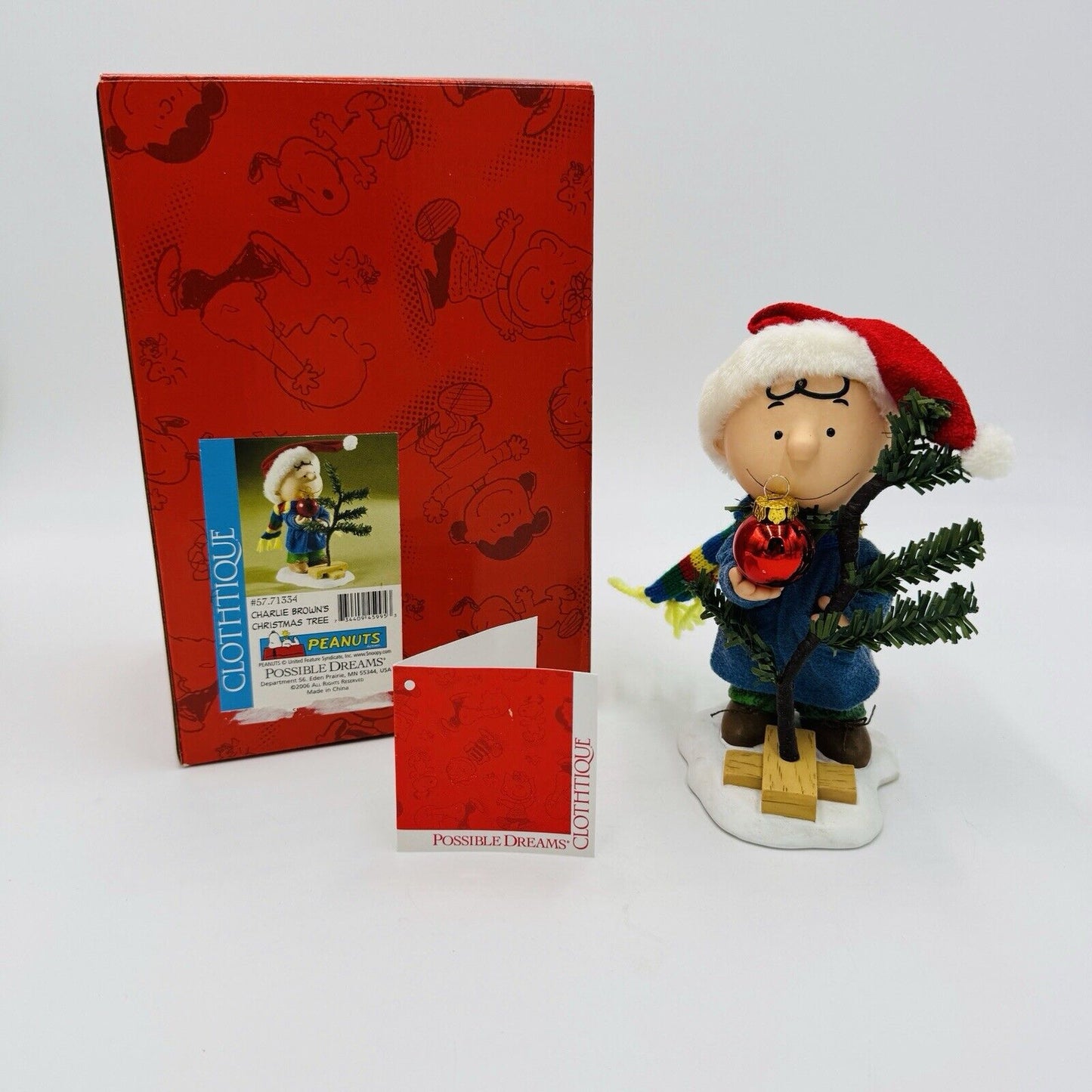 Dept 56 Clothtique Possible Dreams Peanuts  Charlie Brown ChristmasTree Figurine