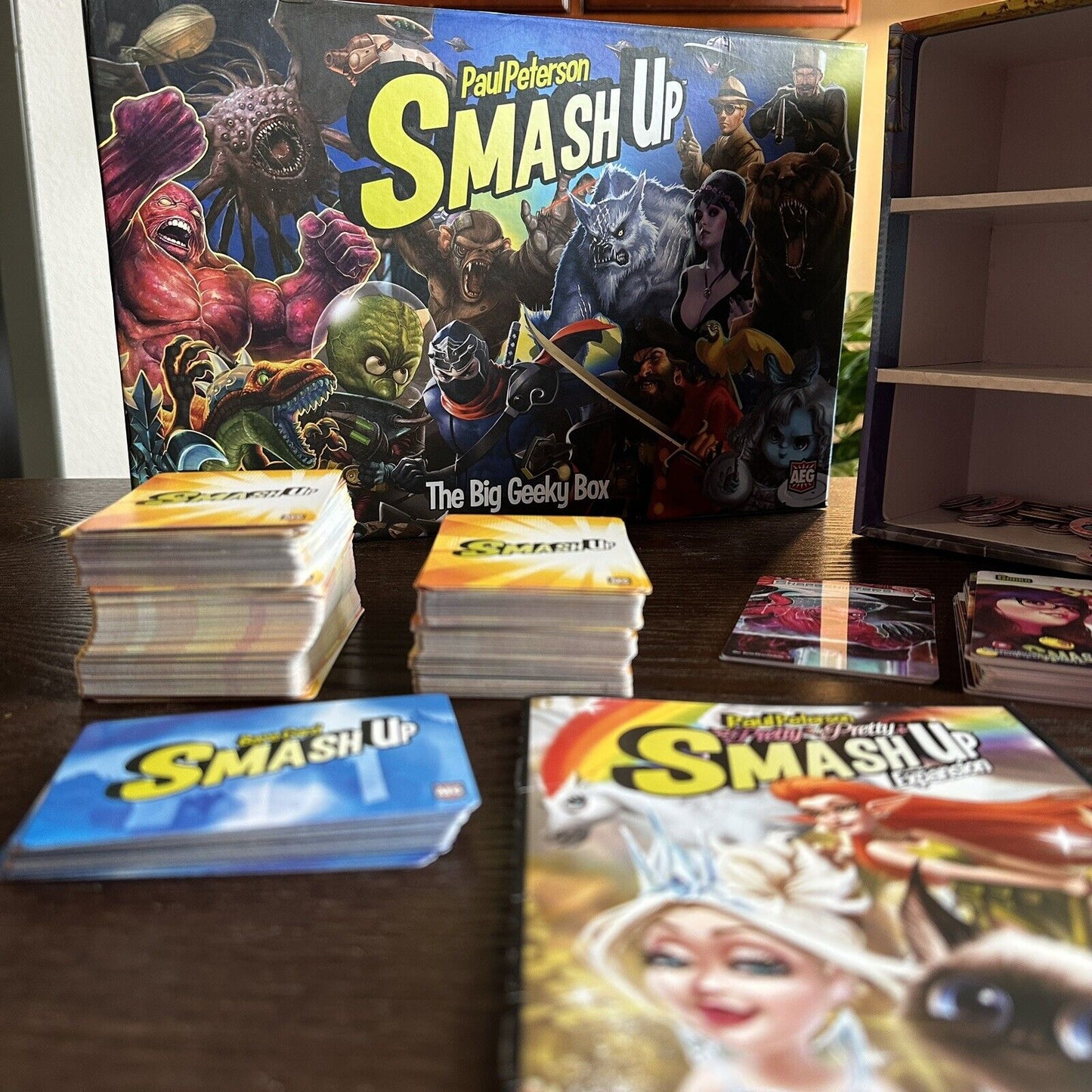 AEG Smash Up Expansion Big Geeky Box Base Game Plus Extra Cards & Pretty Pretty