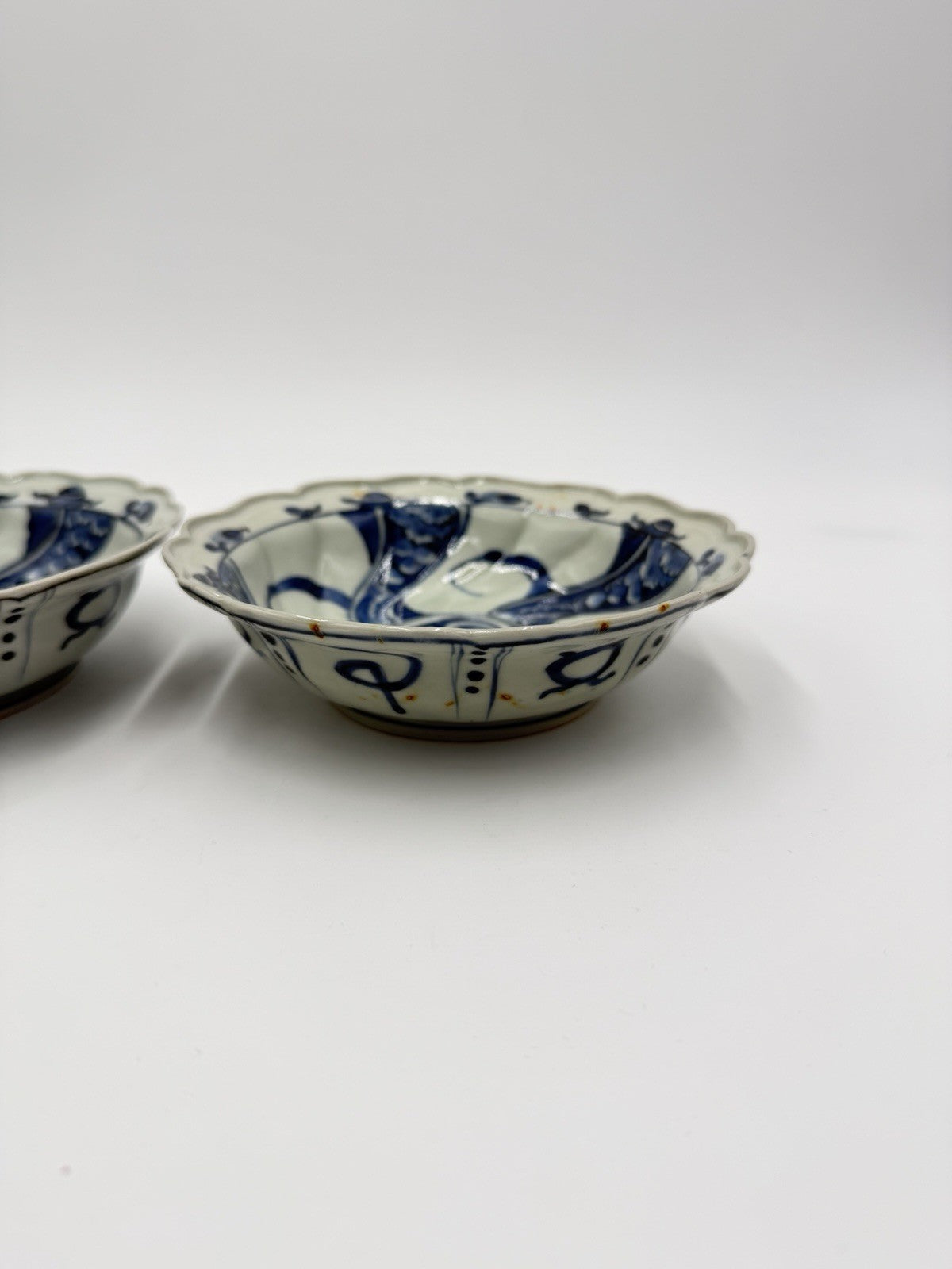 Antique lobed Japanese Imari Arita bowl 1760-90 handpainted #5040A