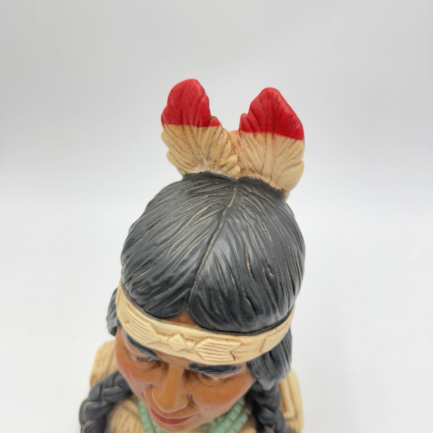 1974 Universal statuary Corp Chicago USA  female Native American Sculpture 10in