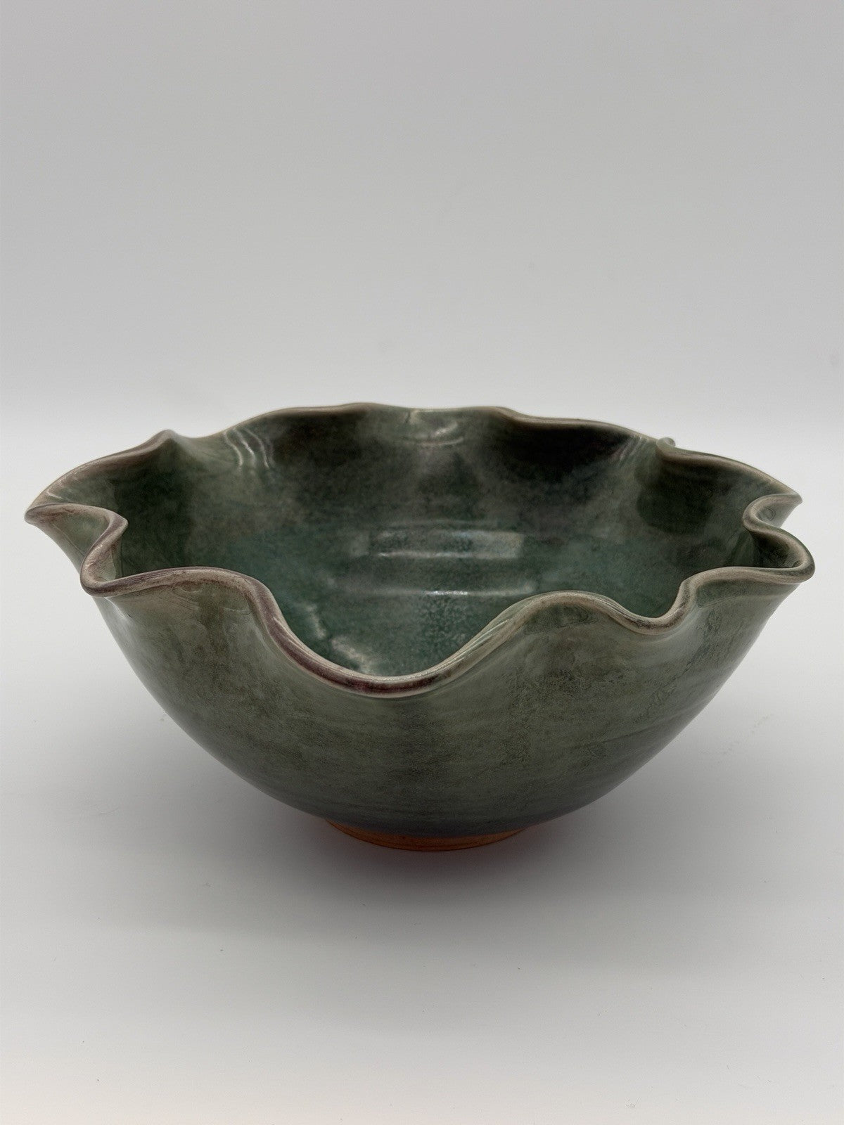 ROBBIE BREAUX Studio Art Pottery Green Large Centerpiece Bowl Ruffled Signed