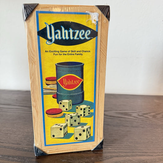 YAHTZEE Nostalgia Games Series 2004 Dice Game Wooden Box Parker Bros Sealed