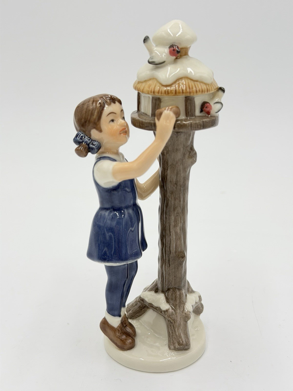 Royal Copenhagen Denmark Porcelain Painted Figurine 2001Girl Feeding Birds #757