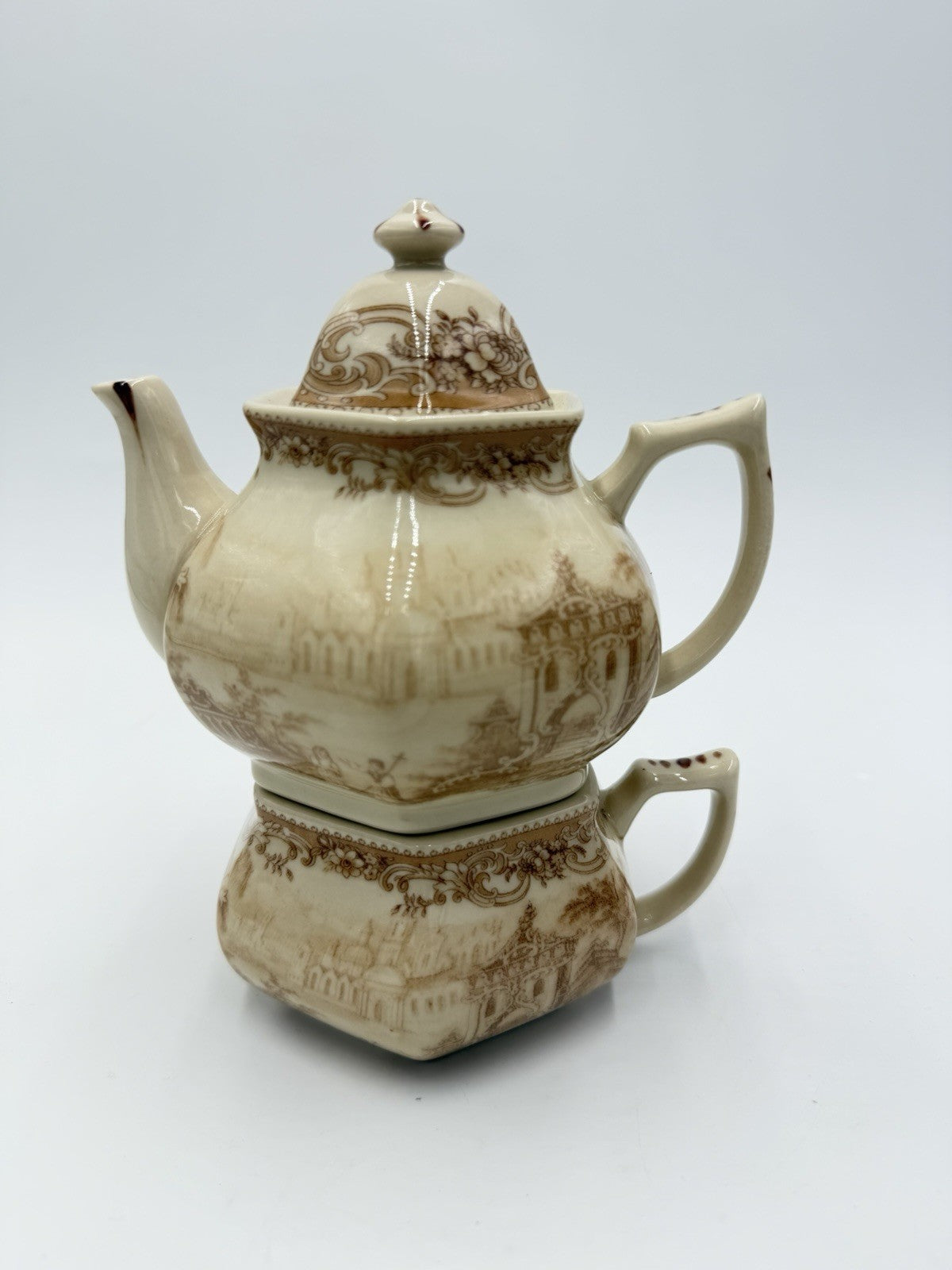 Staffordshire Queen's Fine Earthenware Stackable Porcelain Teapot 7”H Vintage