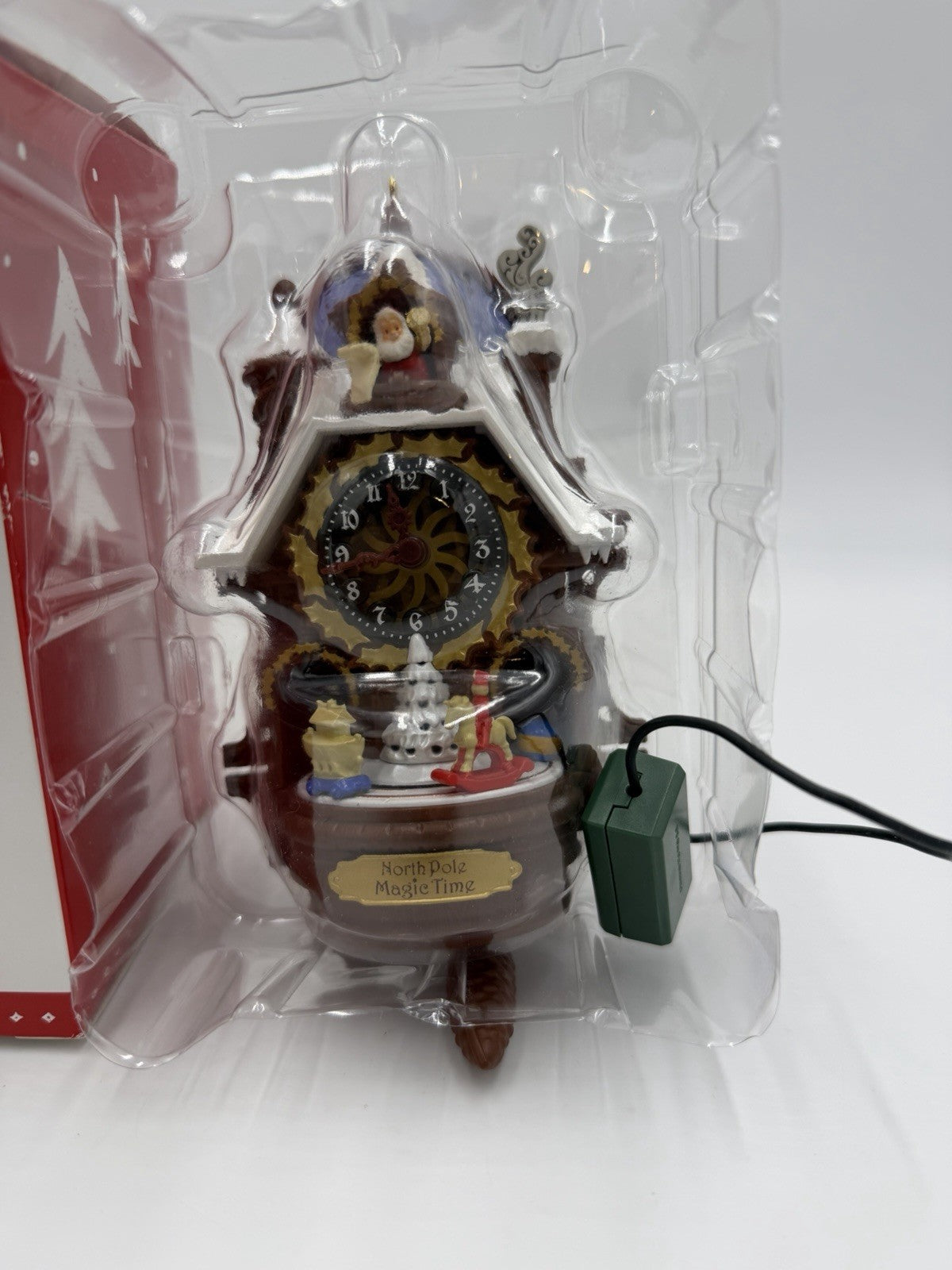 2015 Hallmark Keepsake Santa's Magic Cuckoo Clock Christmas Tree Ornament