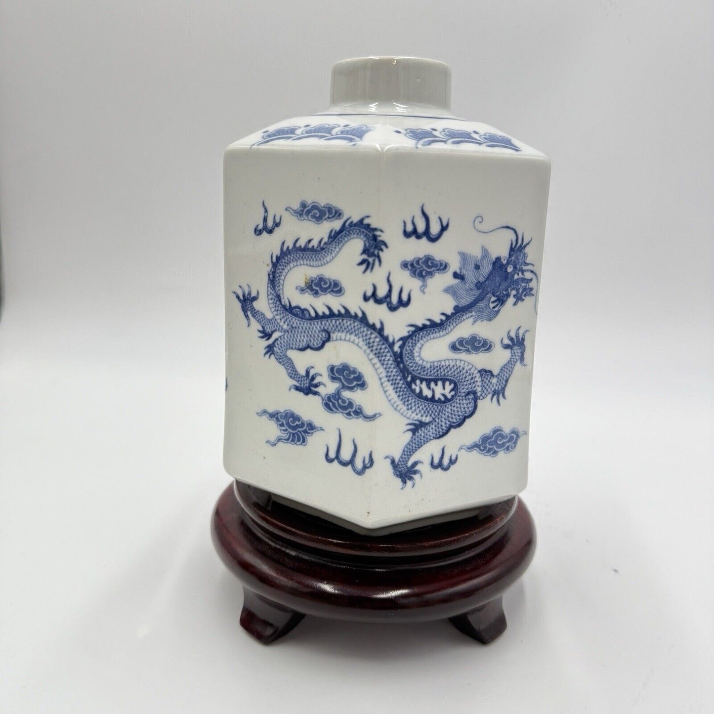 18th-C Chinese Qianlong Imperial Mark Porcelain Hexagonal White Blue Dragon Vase