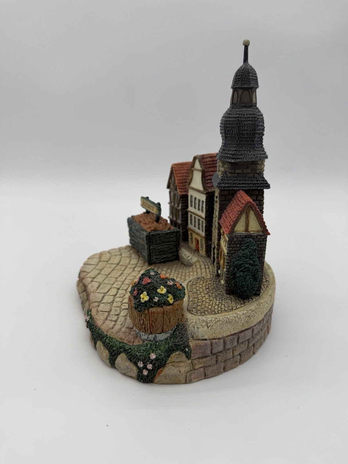 Hummel Goebel German Town Around The Town Scape  #939-D Building Figurine