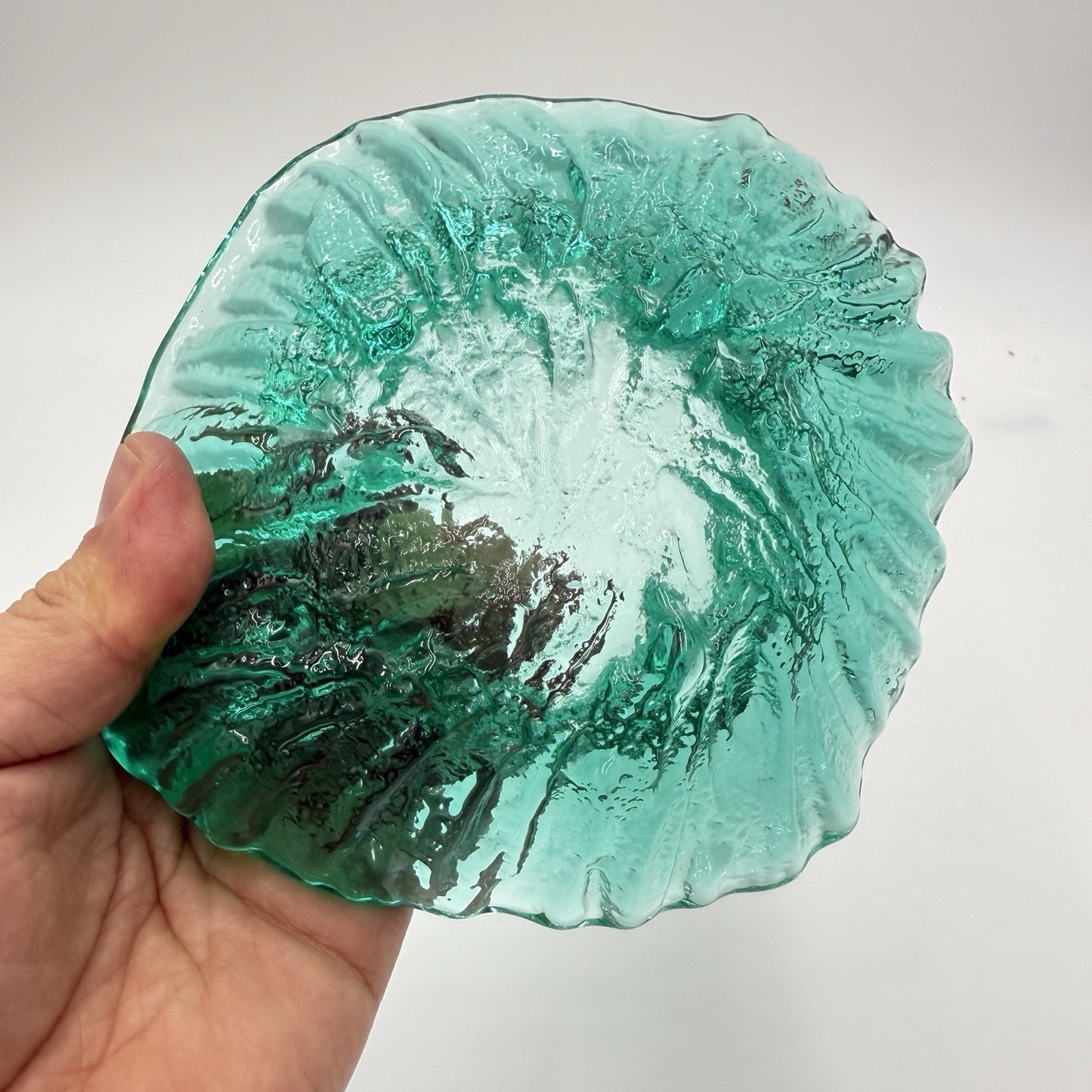iittala Finland art glass green emerald ashtray footed bowl Rare 2” X 6.5”L X6”w