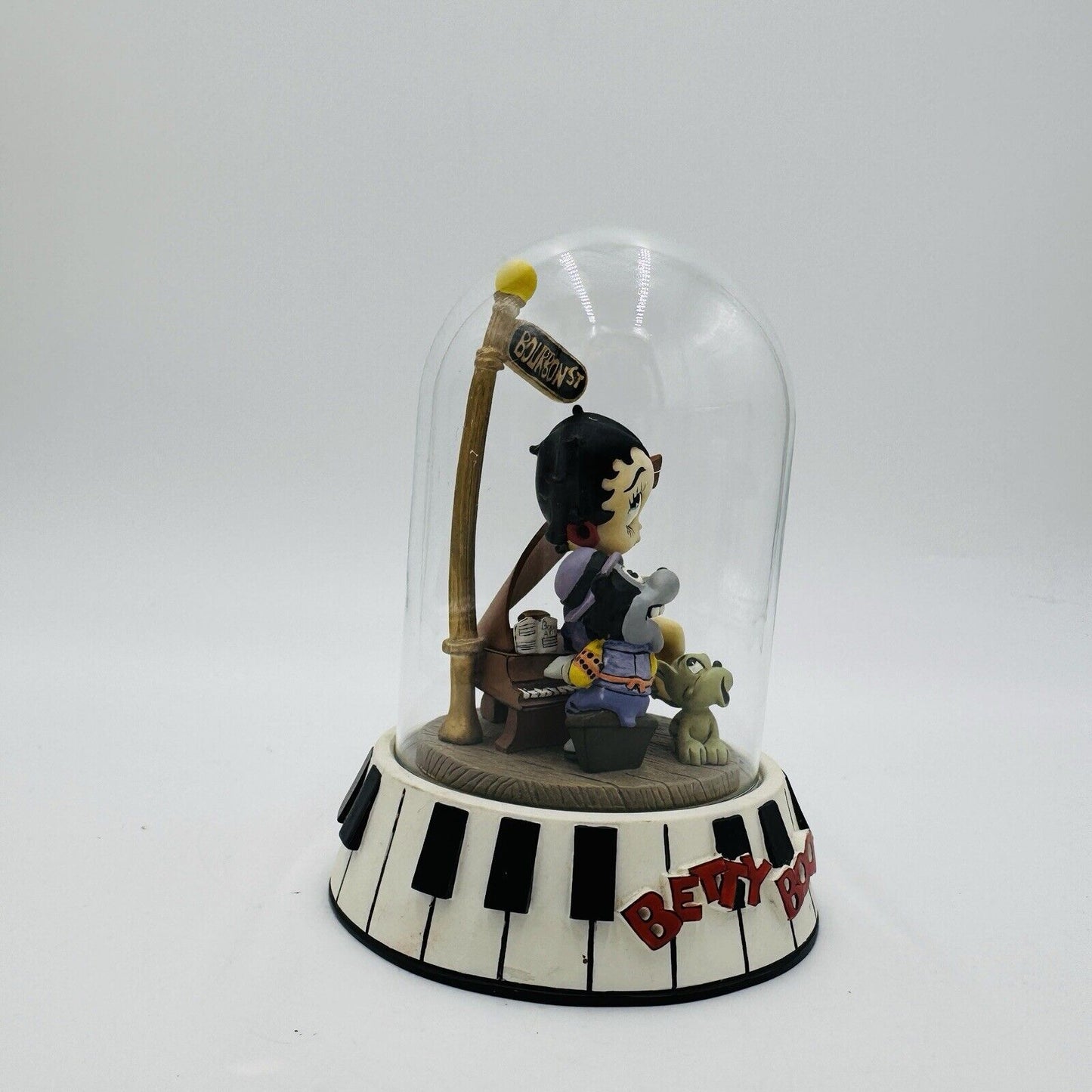 Betty Boop “Bourbon Street” Hand Painted Statue With Glass Dome 5.5” Tall. VGC!