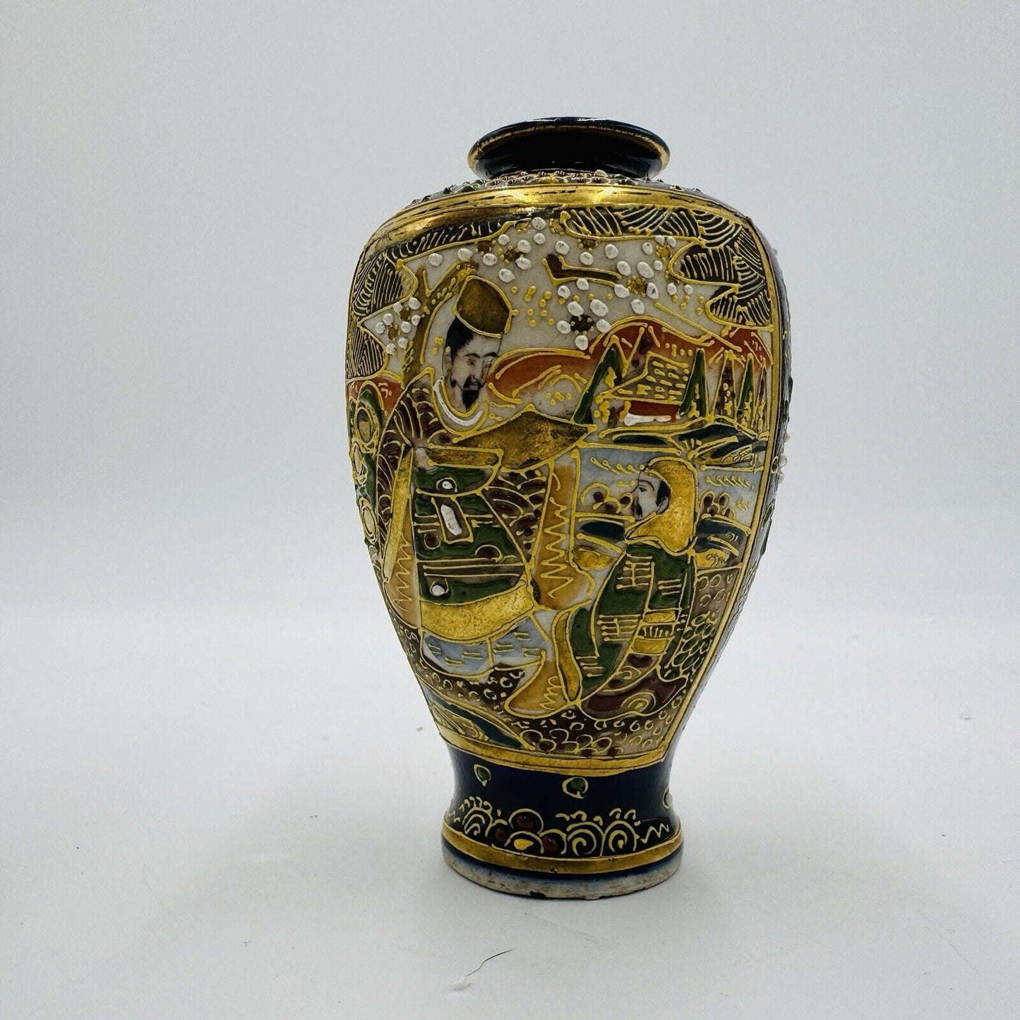 Antique Japanese Satsuma Moriage Mini VASE 5” MEIJI PERIOD KINKOZAN TSUKURU