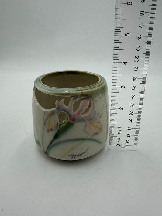 Vintage Robert Finn Studio Art Pottery California Pierced Floral Vase 3.5”