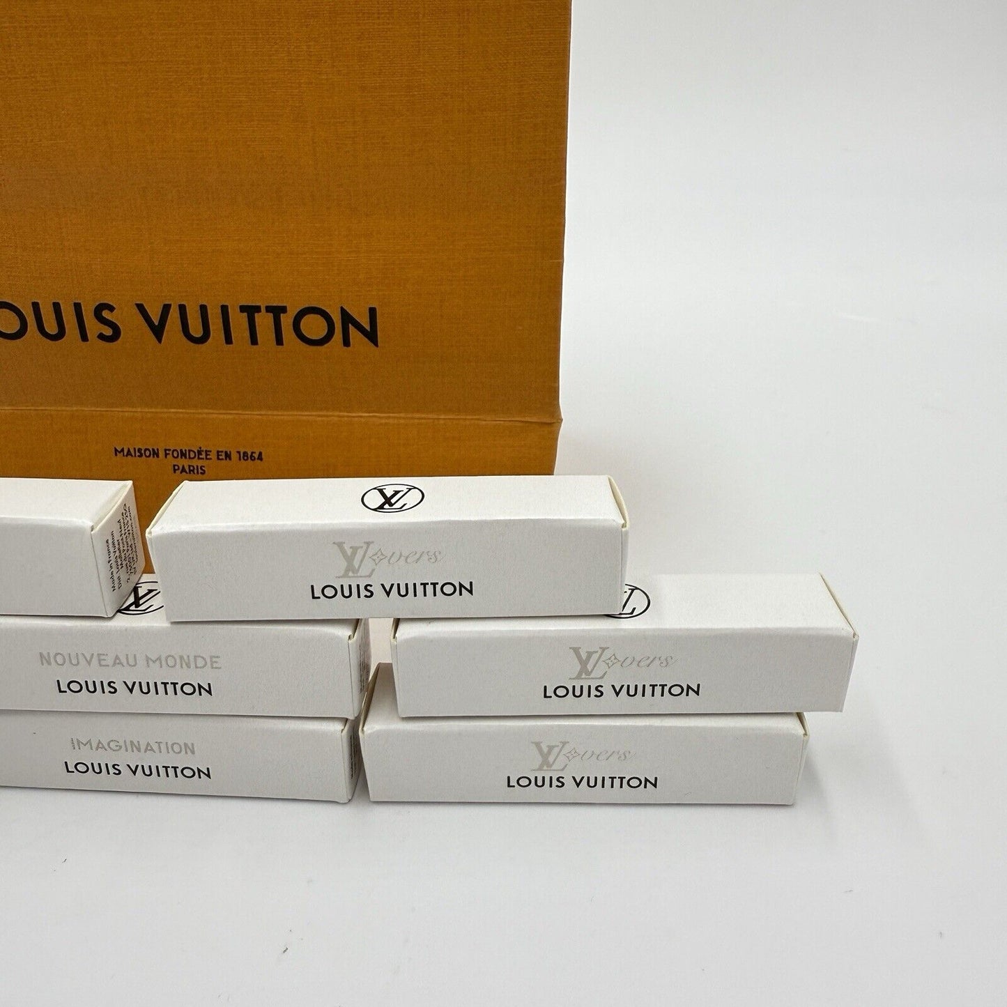 Louis Vuitton Perfume Samples Eau de Partum 2ml 0.06 FL. OZ 8 Samples Lovers Bag