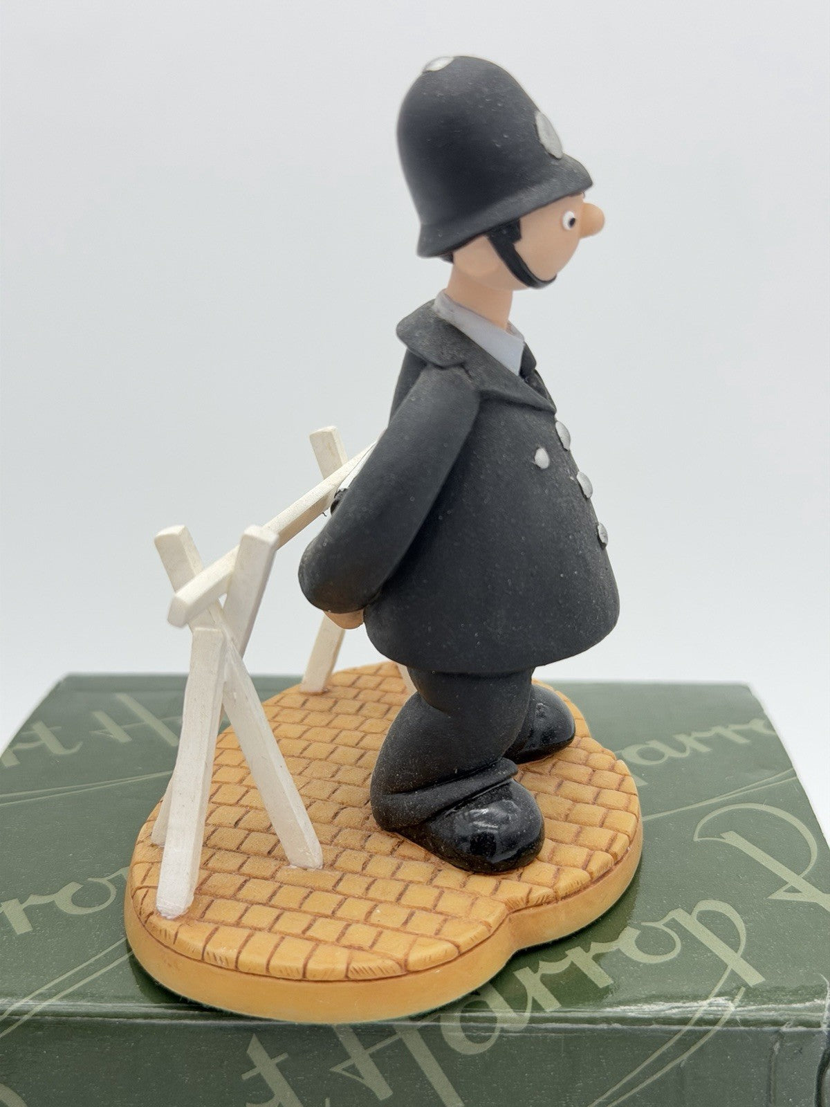 Robert Harrop Camberwick Green Bees By Bakery Figurine NIB England Police Office