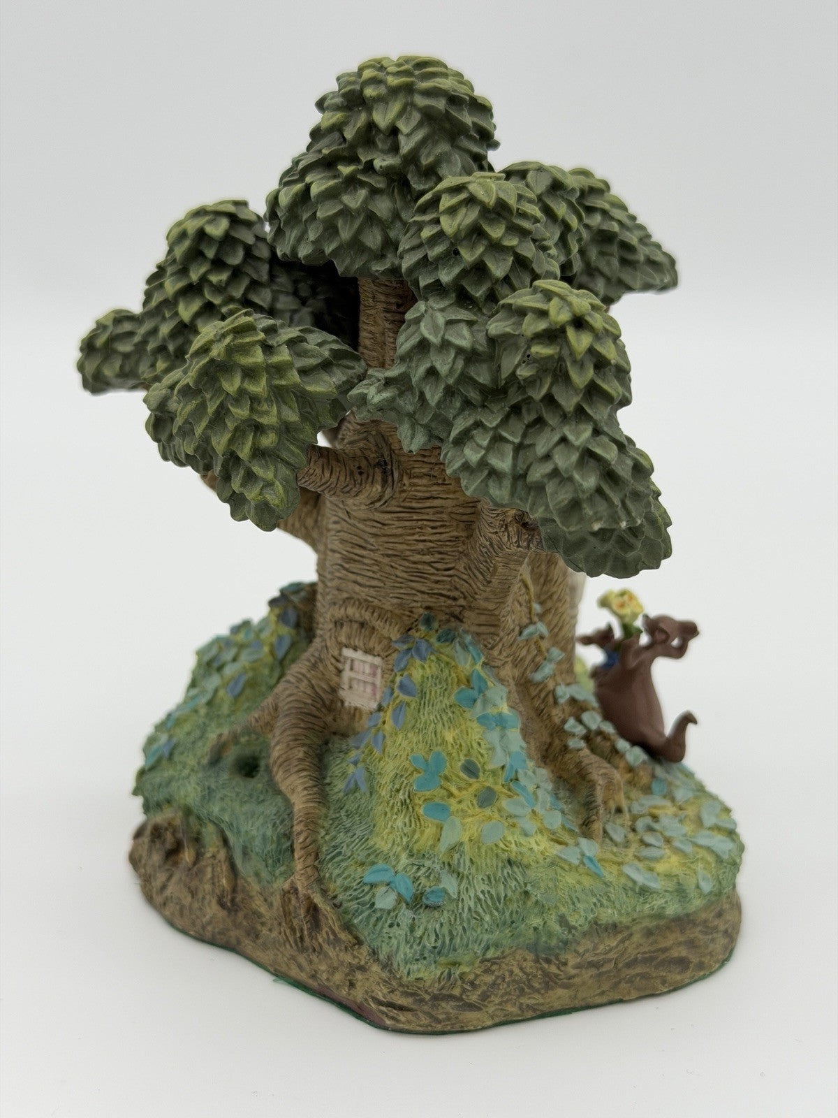 Danbury Mint At Home In Hundred Acre Wood  Kanga & Roo's House Disney Figurine