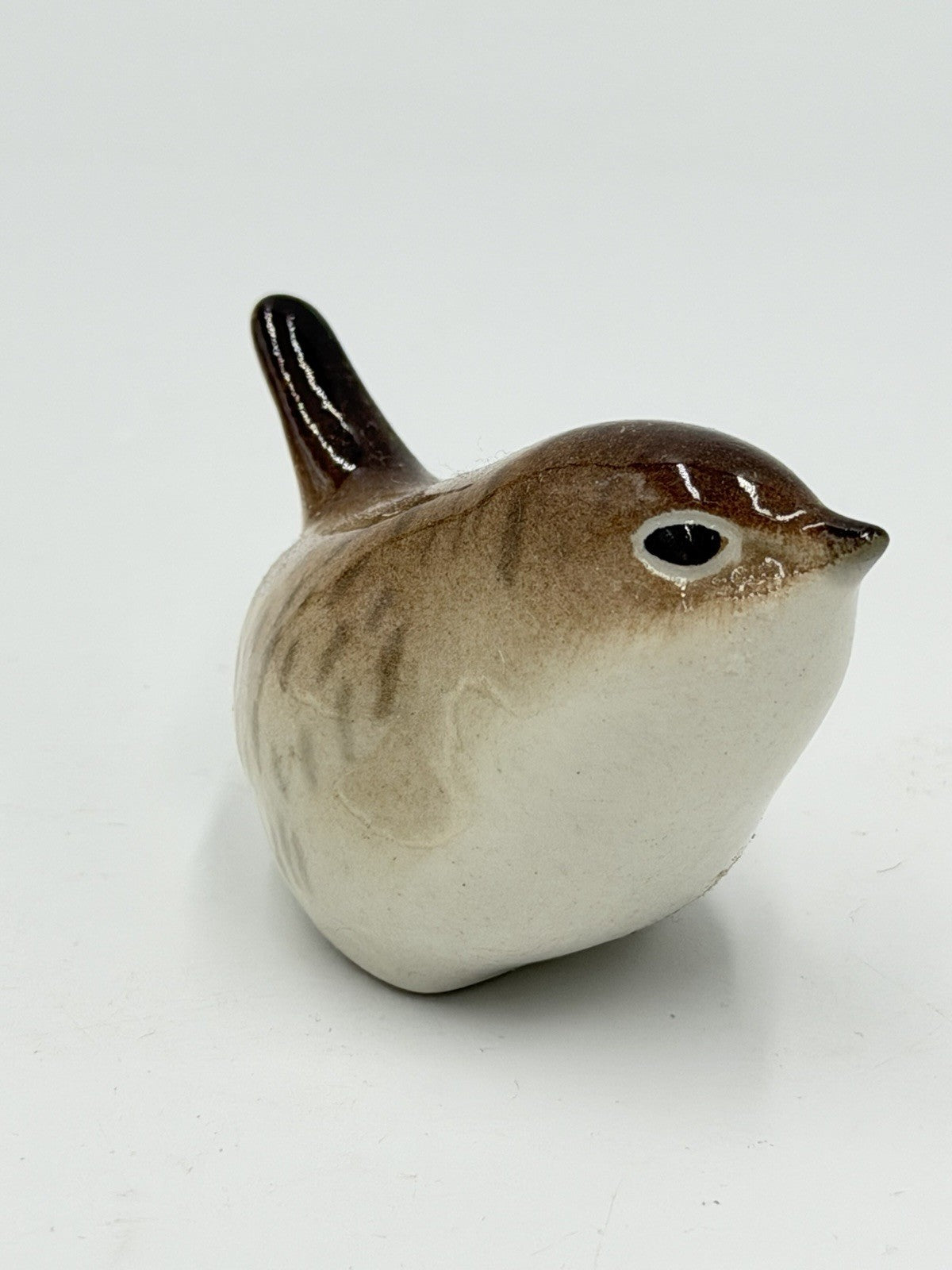 LOMONOSOV Porcelain Wren Birds Vintage Figurines Made USSR Hand Painted L203