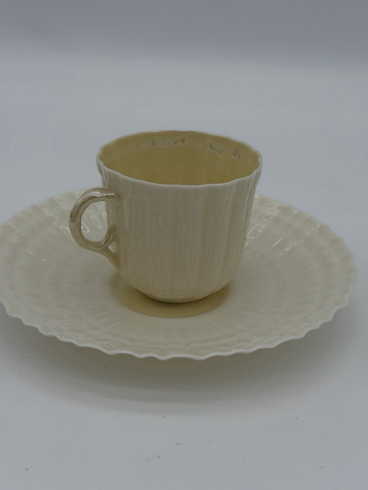 Belleek Ireland Tridacna Demitasse Cup Shell Pattern Porcelain Saucer & Cup Set