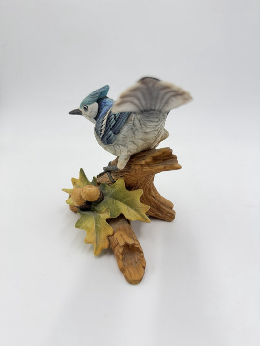 Vtg Andrea by Sadek Blue Jay #9973 Bird Ceramic Figurine Oak Branch W/Acorns 5”