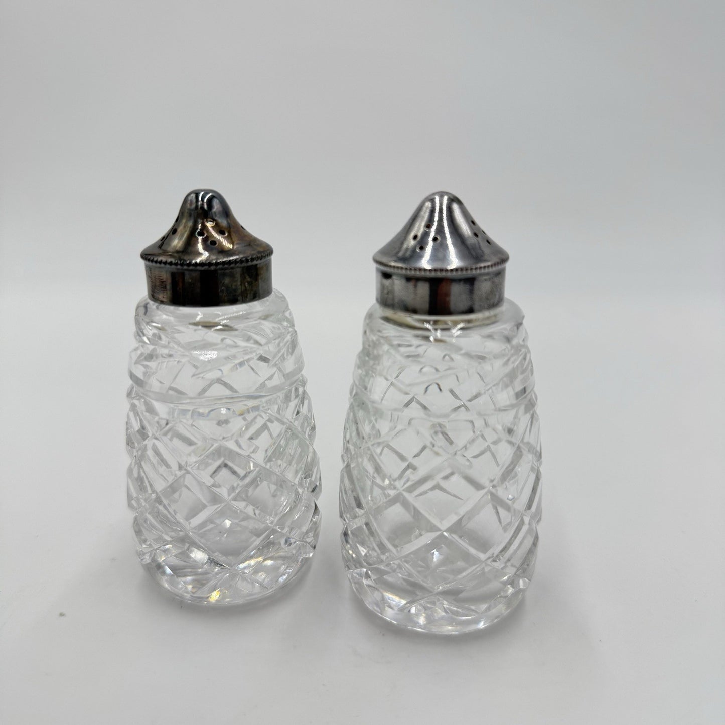 Waterford crystal salt/ pepper shakers Glandore pattern set 2 EPNS silver tops