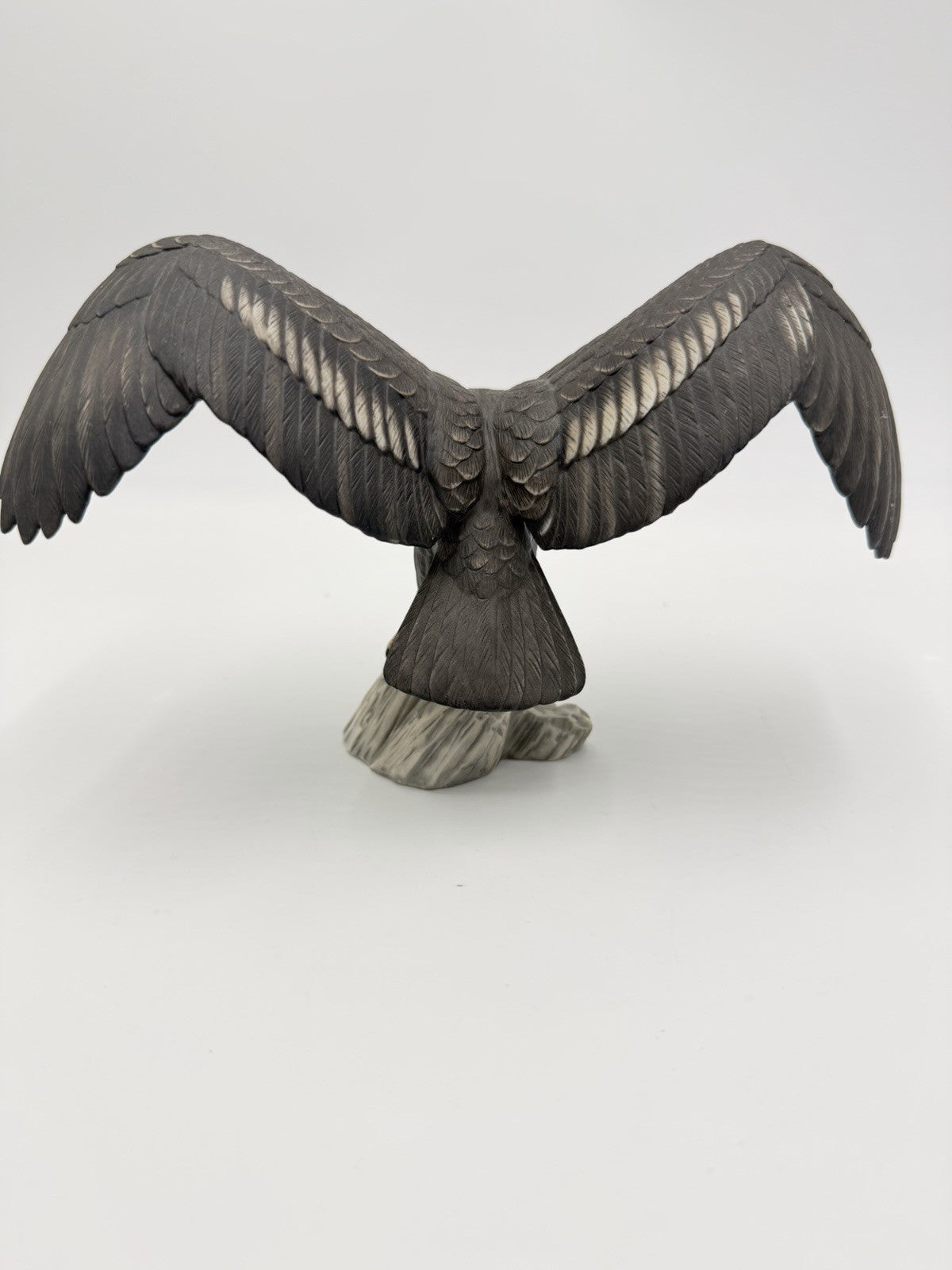 Franklin Mint Porcelain Noble Birds Collection California Condor Figurine 5”Hx9”