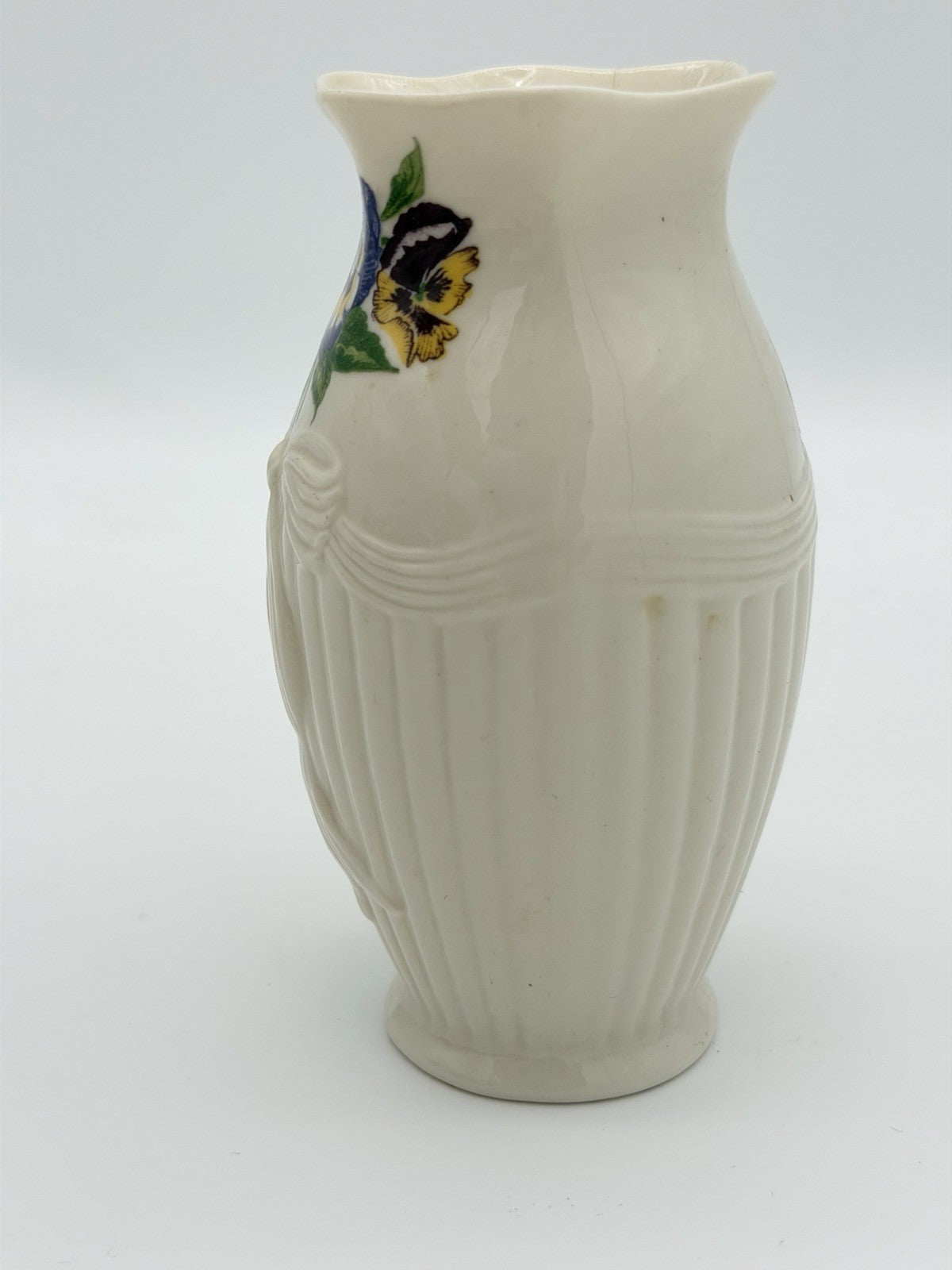 Belleek Ireland Porcelain Enchanted Garden Pansy Vase Millennium 2000 Painted 5”