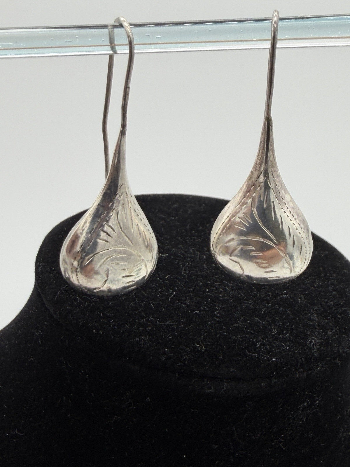 Sterling Silver Earrings Etched Leaf Feather Puffed Teardrop Raindrop Threader