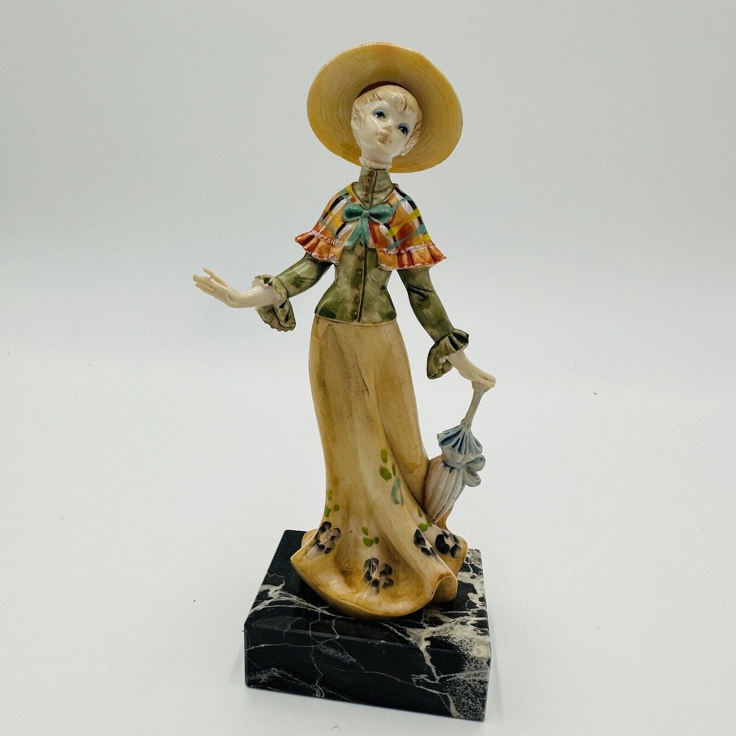 Fontanini Figurine Lady with Parasol Hand Painted Marble Base Despose Italy