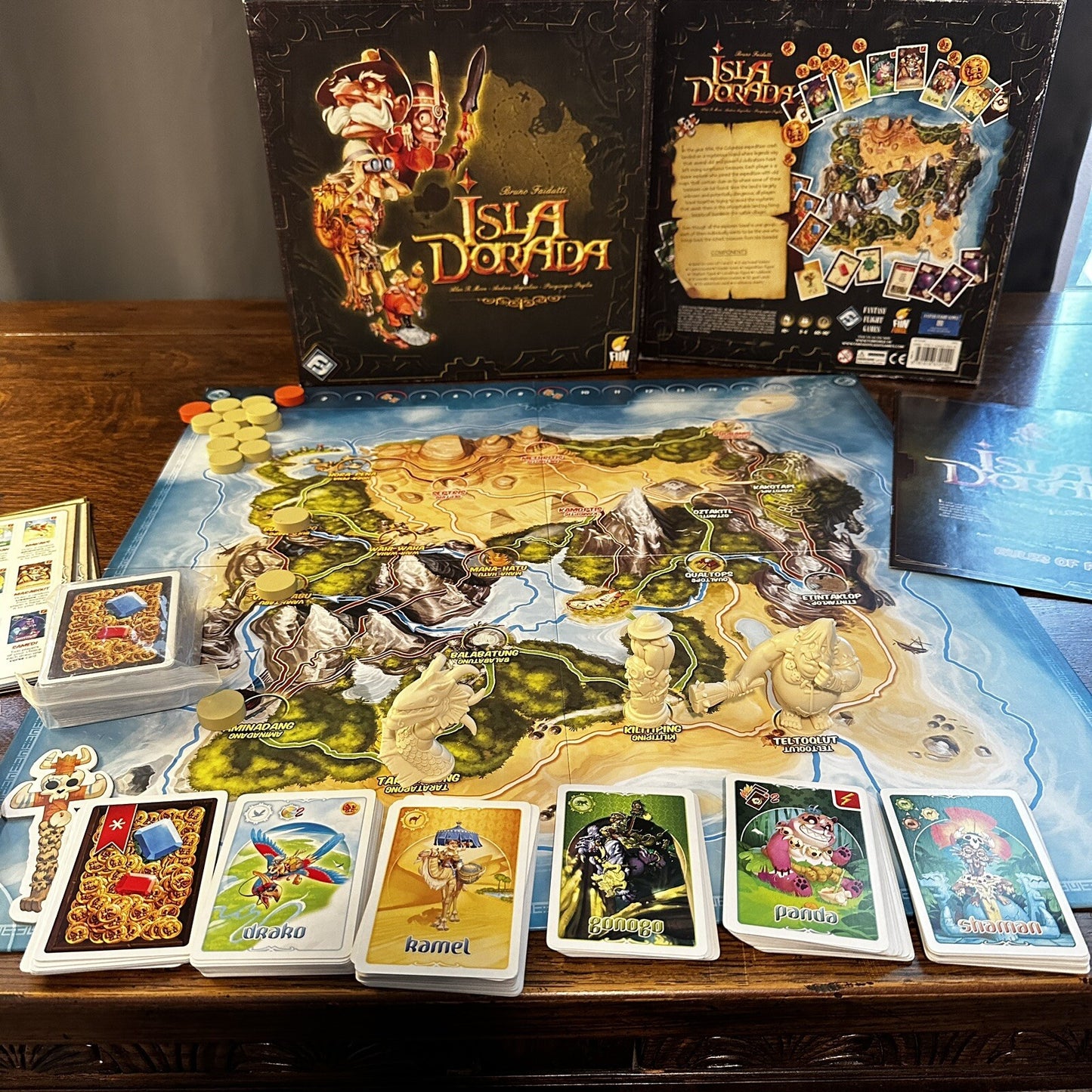 Fantasy Flight Isla Dorada Board Game 2010 Complete 3-6 Players Figurines Fun
