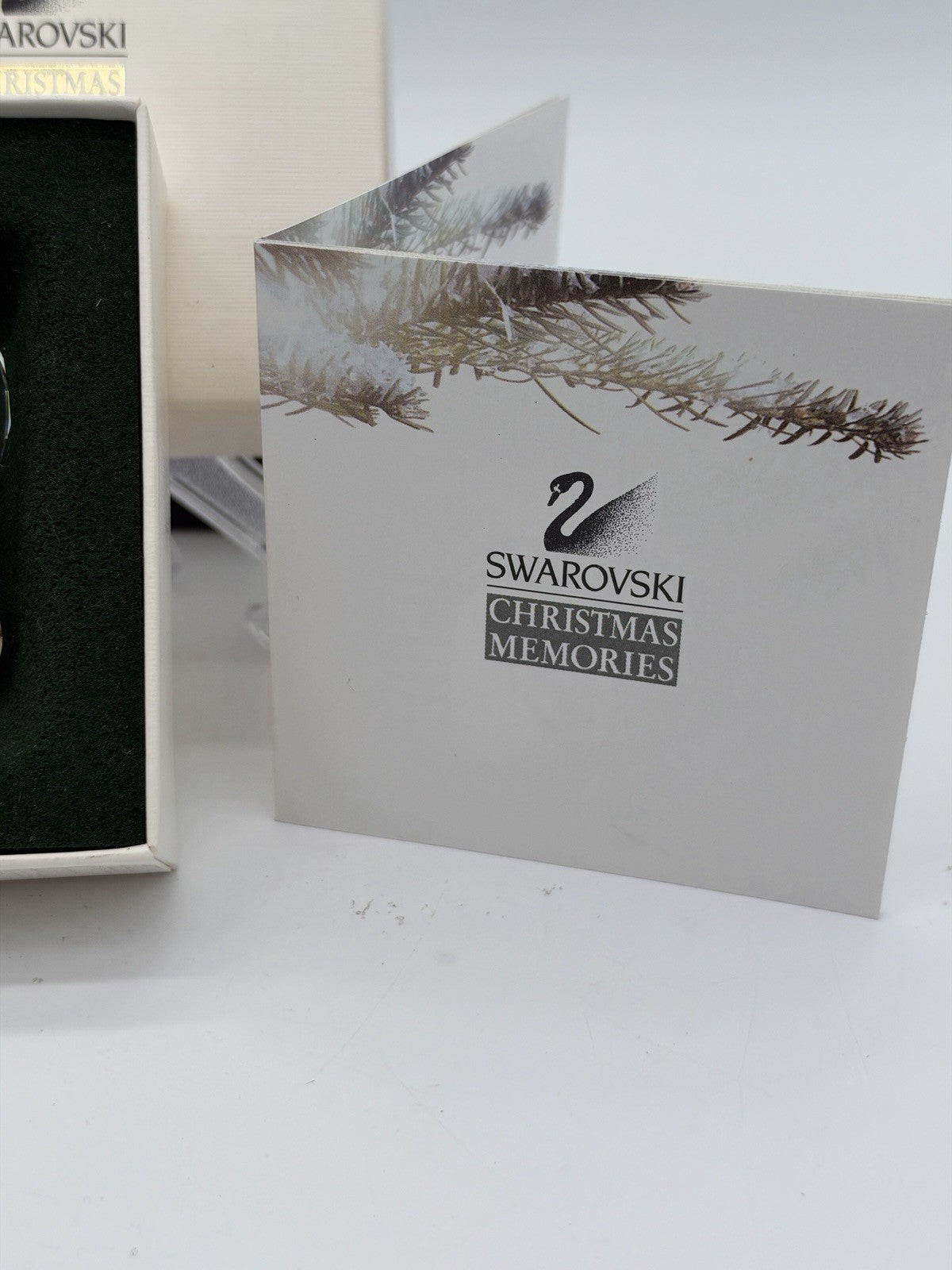 Swarovski Crystal Austria Memories Ornament 1996 Christmas Wreath Box & COA