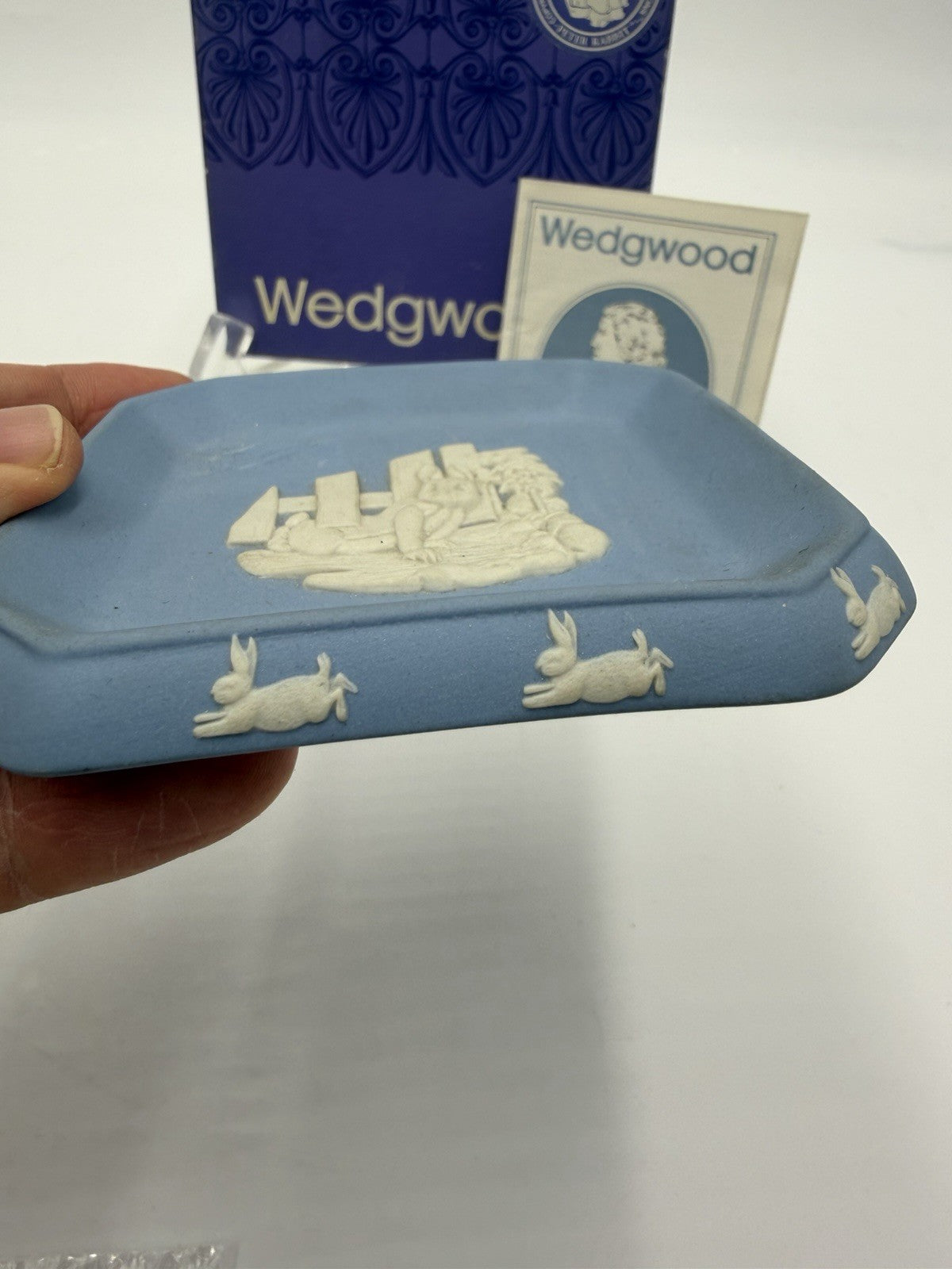 Wedgwood Jasperware Blue Peter Rabbit Bunny Easter Square Treasure Tray 4”