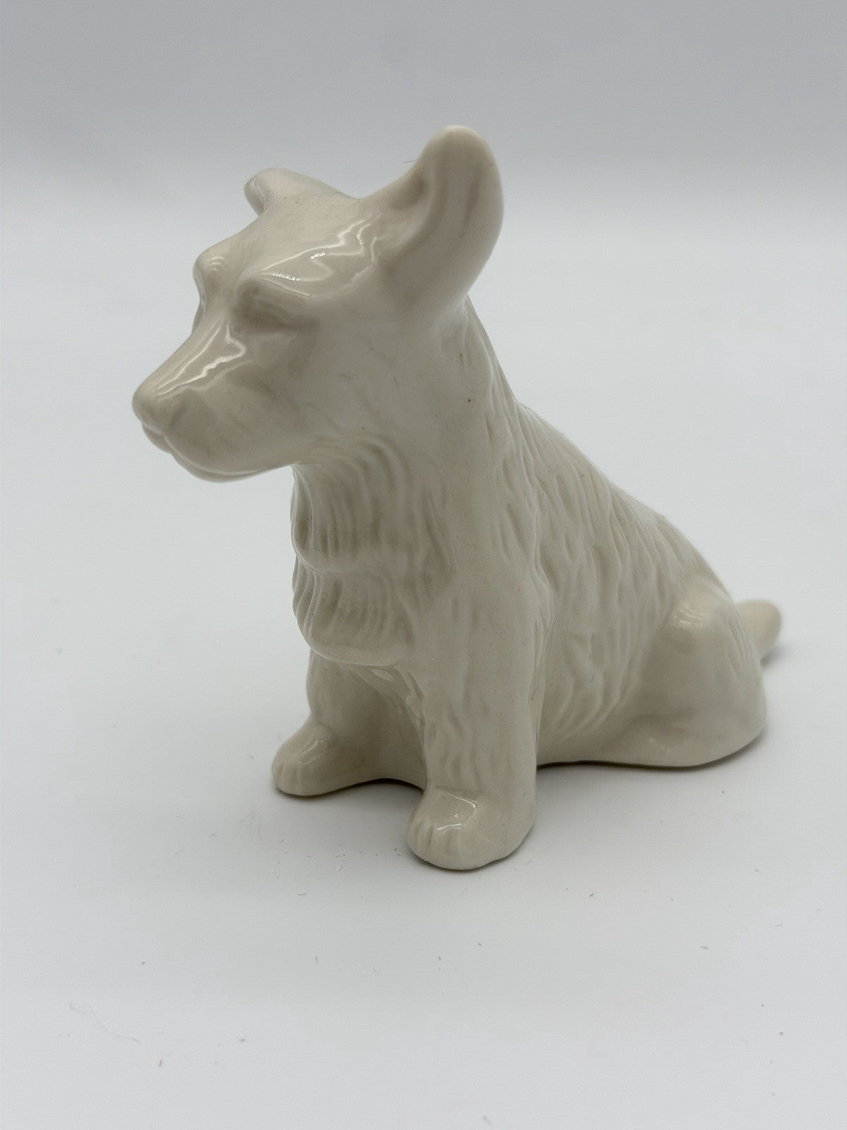 Belleek Ireland Porcelain DOG SCOTTISH TERRIER 3" Brown Mark Figurine