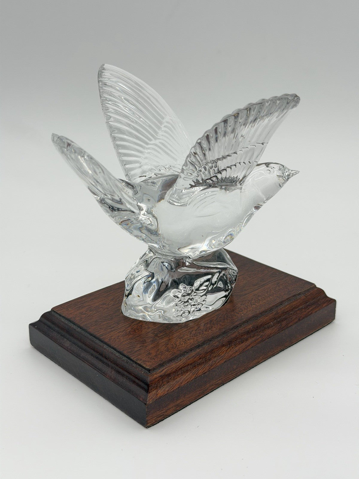 Waterford Crystal Collectors Society NIGHTINGALE Bird Figurine Wood Base