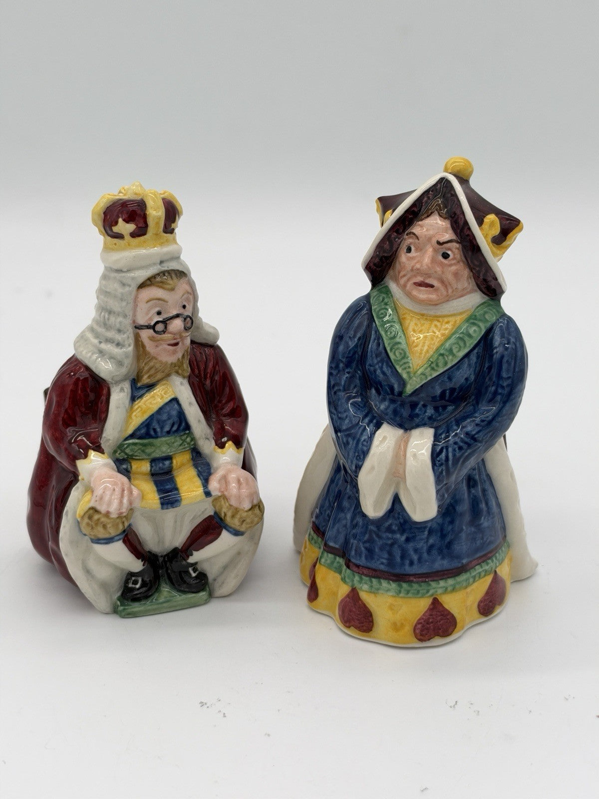 Beswick England Porcelain Alice in Wonderland King & Queen of Hearts Figurines