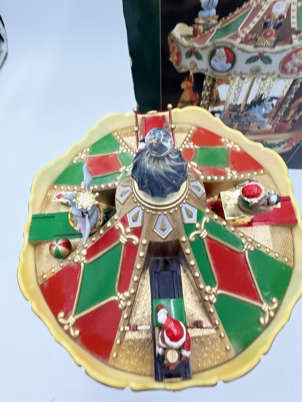 Maisto Christmas Holiday- Musical Animated Merry Go Round Carousel Vintage