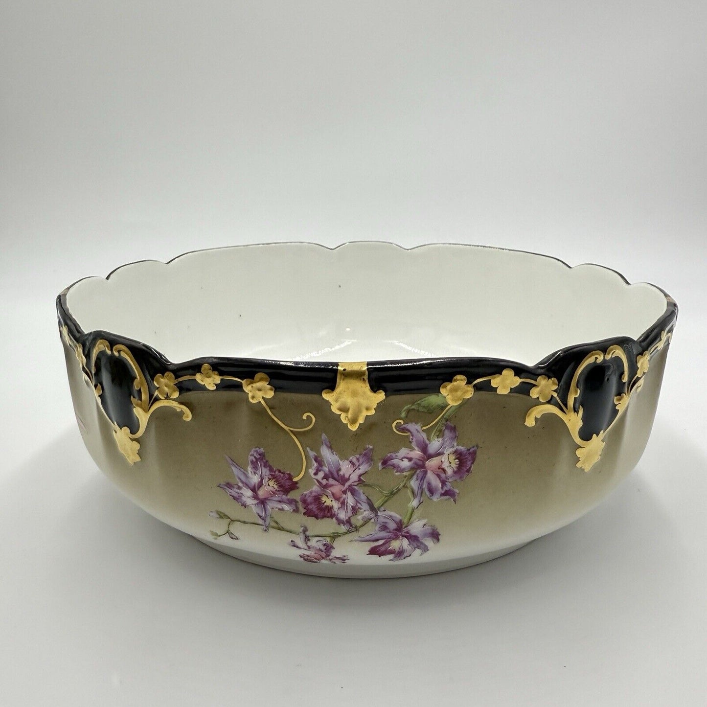 Rare Antique T&V Tressemann & Vogt Limoges  France Bowl Floral Gold Rim Black