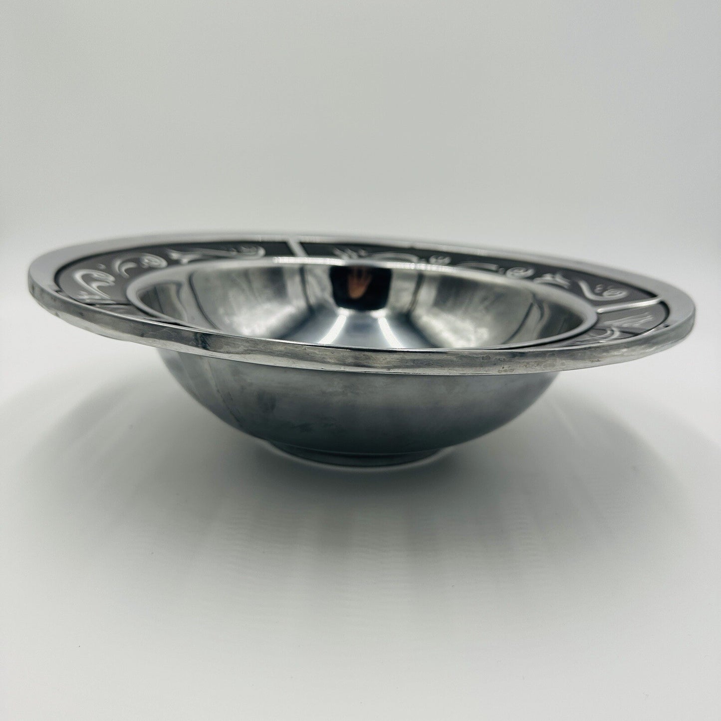 Lenox Serving Bowl Black Glass Decorative Rim Spyro Round Salad Metal Ware