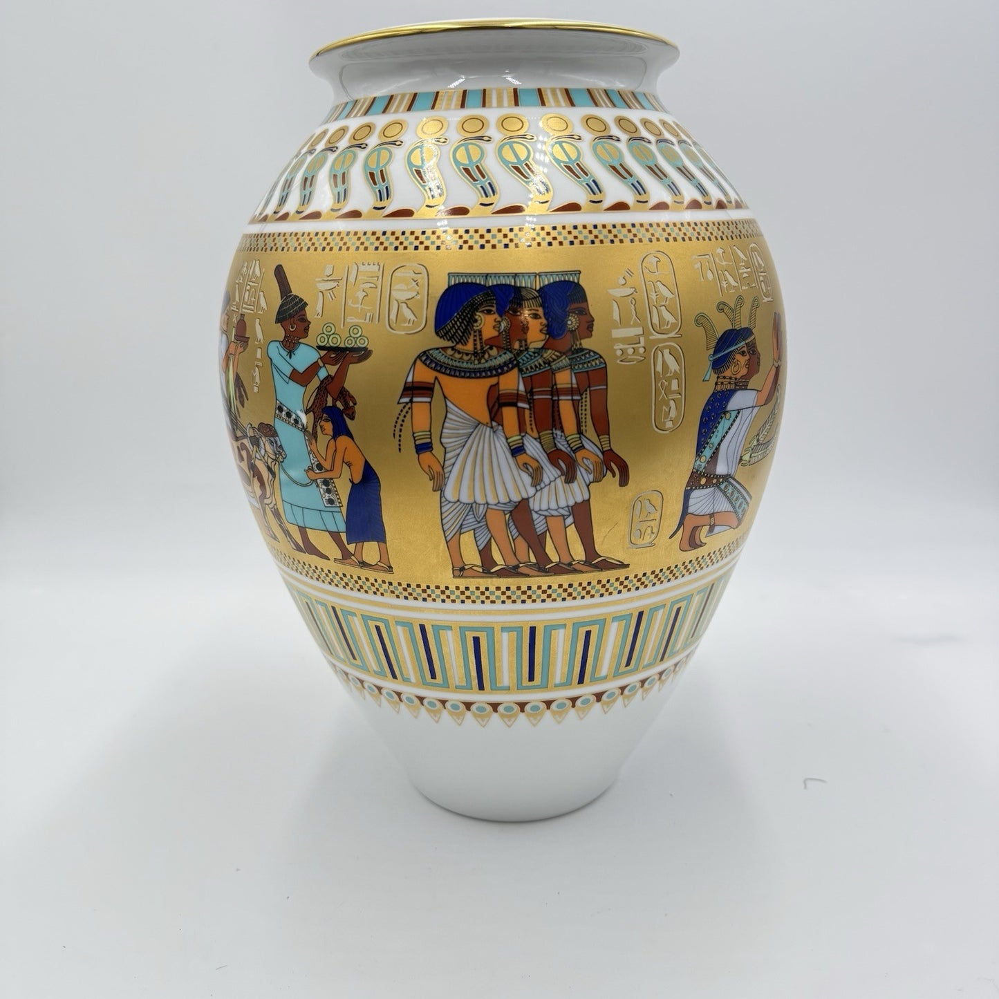 Kaiser Porcelain Theben Egyptian Scenes Days Of Pharaoh Tut-Ankh-Amun Vase 12in