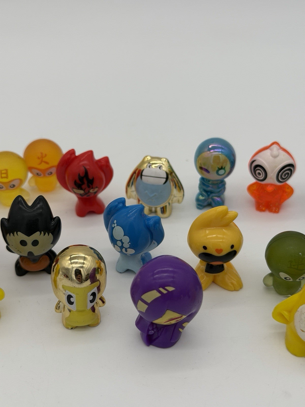 Gogo’s Crazy Bones Series 1 & 4 Lot Of 29 PCs Toys Figurines Collectible