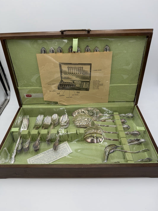 Vtg Rogers Bros 1847 Flatware Silver Plate 48 PCs New Set Reflection Pattern