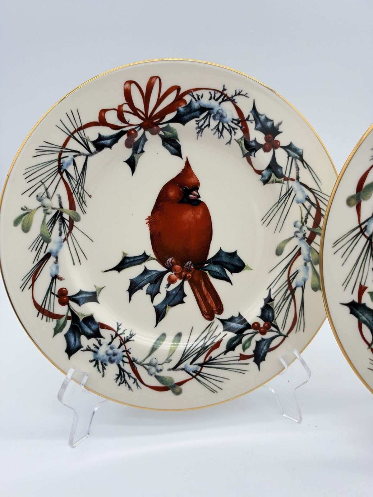 Lenox Winter Greetings Salad Plates Nuthatch Cardinal 9” Gold Trim 2 PCs Porcela