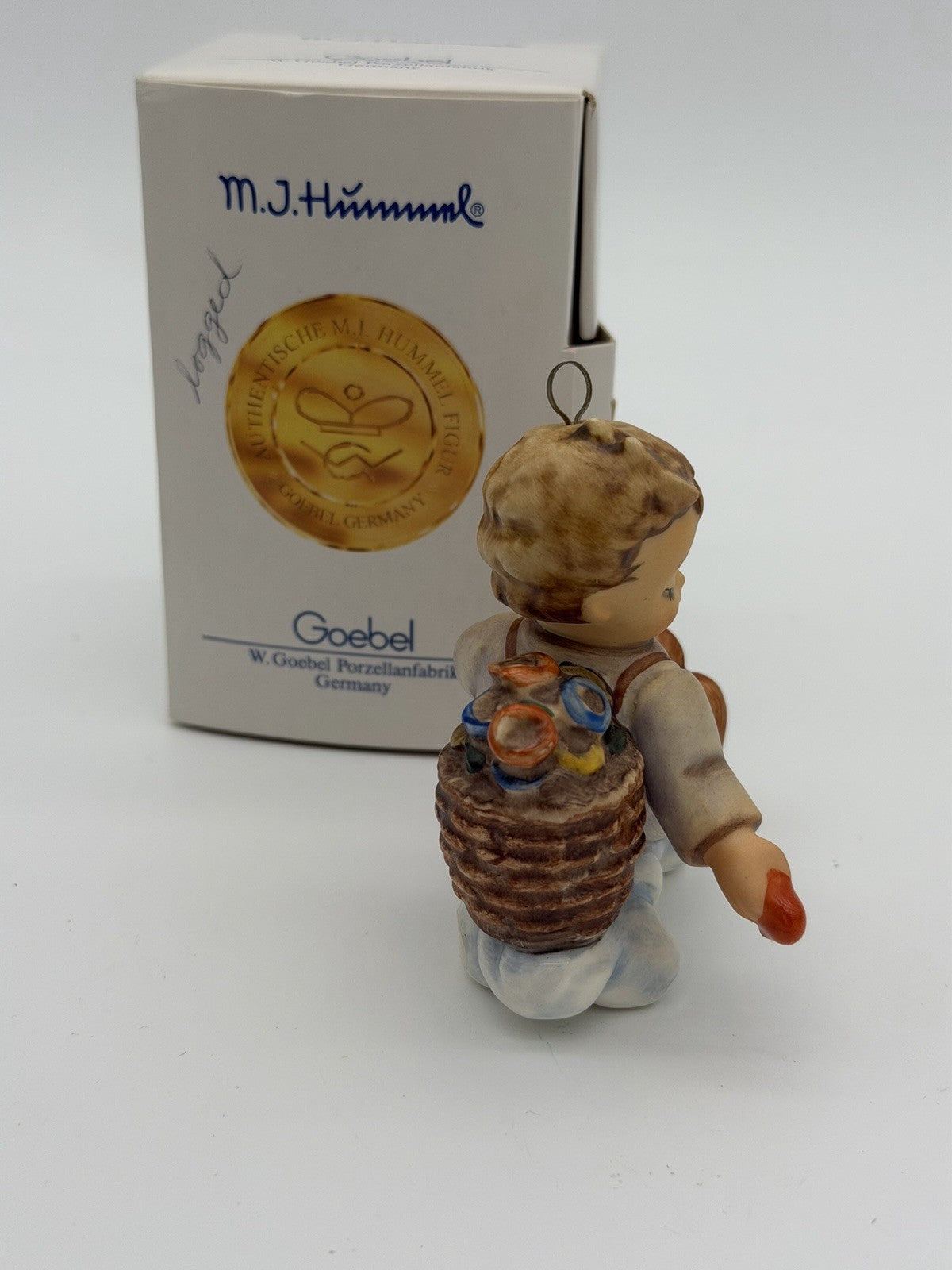 Hummel Goebel Porcelain Love From Above 1989 Figurine #481 Ornament Boxed