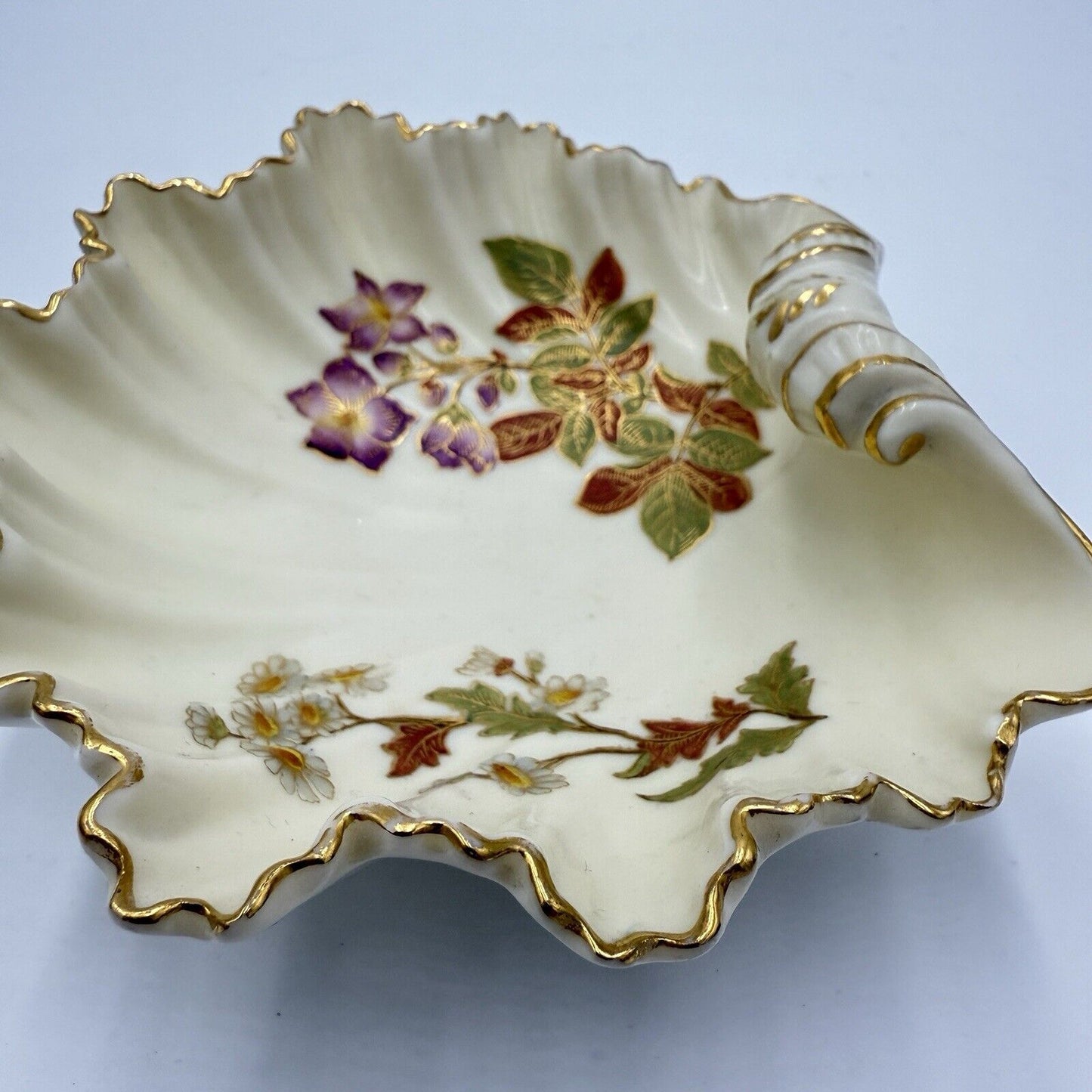 Royal Worcester Shell Bowl Trinket Tray 1896 Blush Ivory Color Antique Floral