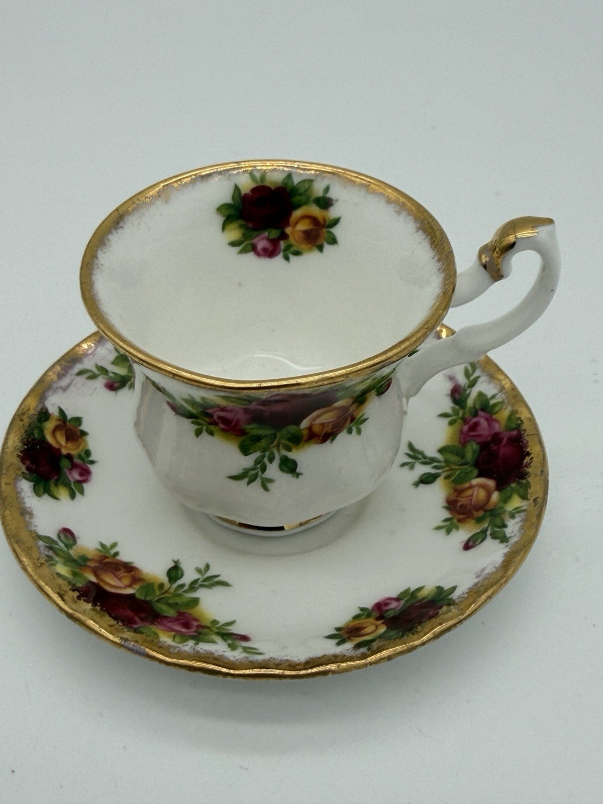 Vtg Royal Albert England Old Country Roses  Miniature Teacup & Saucer 2”H