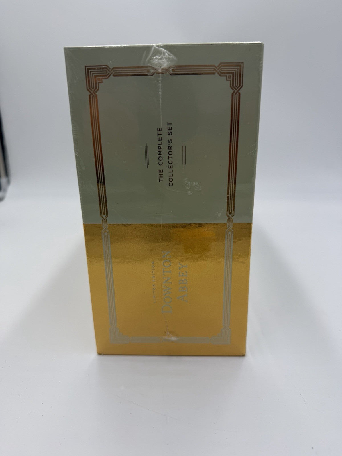 Dowton Abbey Limited Edition Complete Collectors DVD Set Plus Coasters Booklet