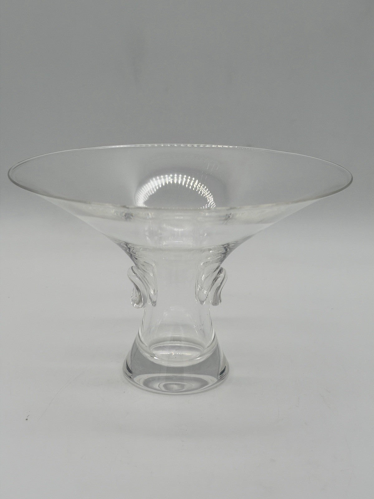 Steuben Signed Bouquet Trumpet Thumbprint Pinch Vase by George Thompson 7”x5”