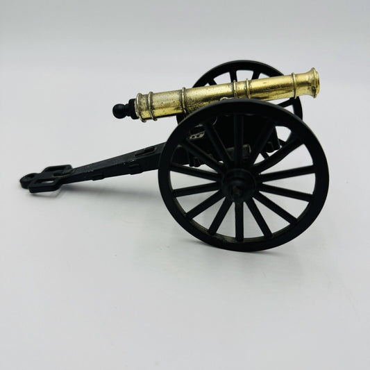 GT  Italy Diecast Cast Metal Cannon Article 374Vintage 3x6in Military Miniature