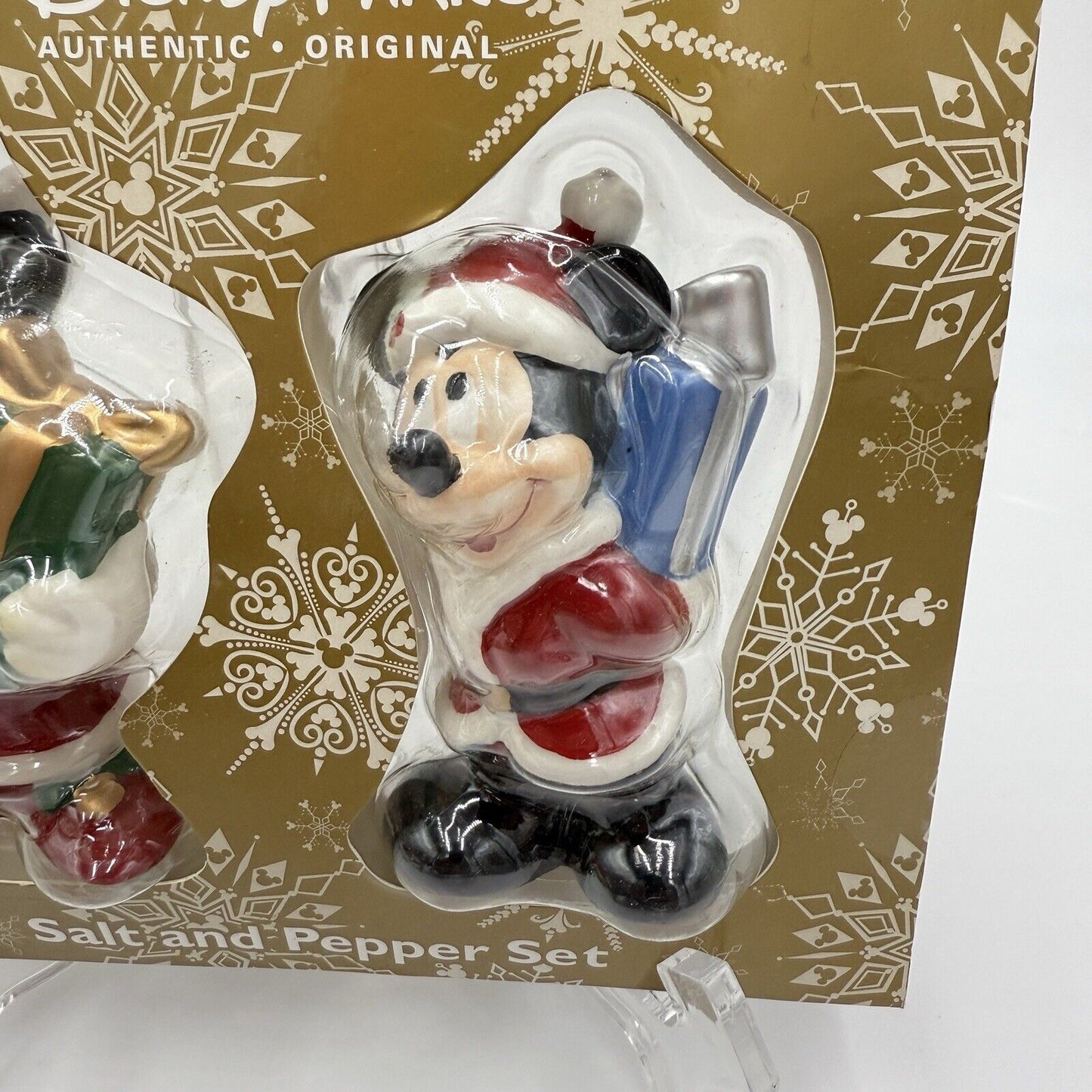 Disney Ceramic Mickey  & Minnie Mouse Christmas Salt And Pepper Shakers New