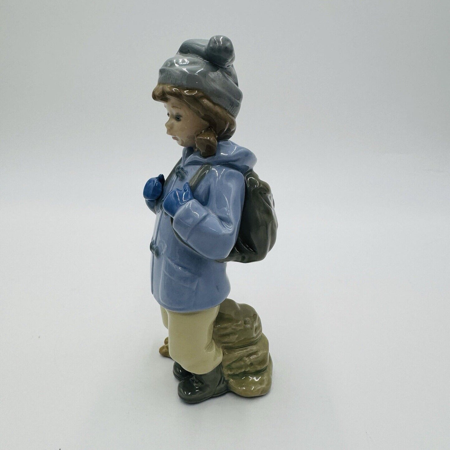 Nao By Lladro Spain Porcelain Figurine #1038 Retired Traveling Girl With Puppy