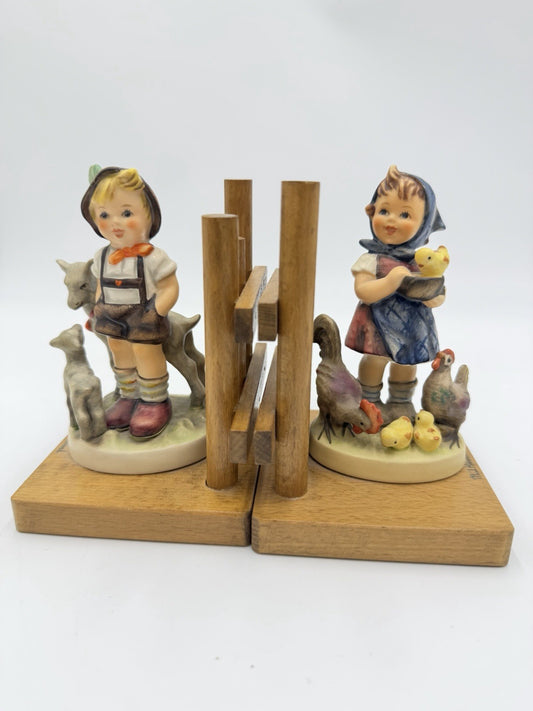 1950 Hummel Goebel Germany Porcelain Painted Shepherd Boy & Girl Bookends
