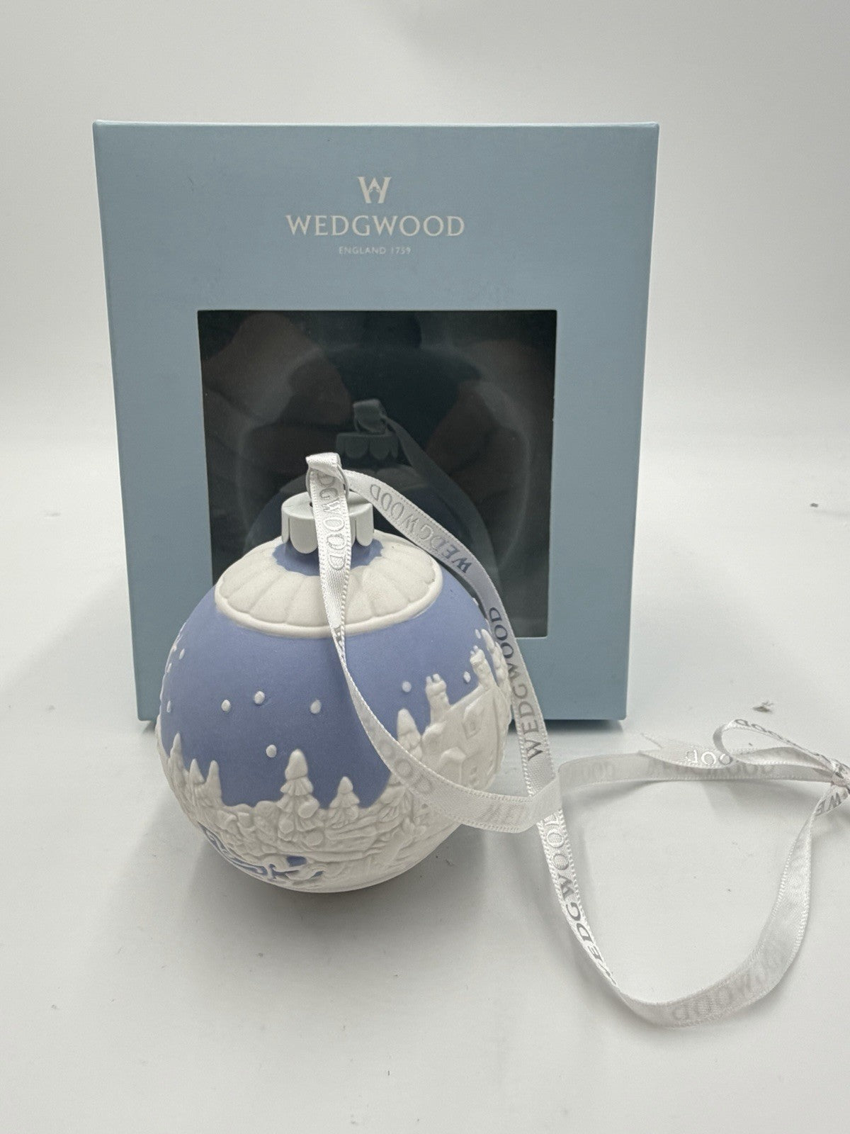 Wedgwood Jasperware Blue Sleigh Ride Santa Christmas Ball Ornament Boxed