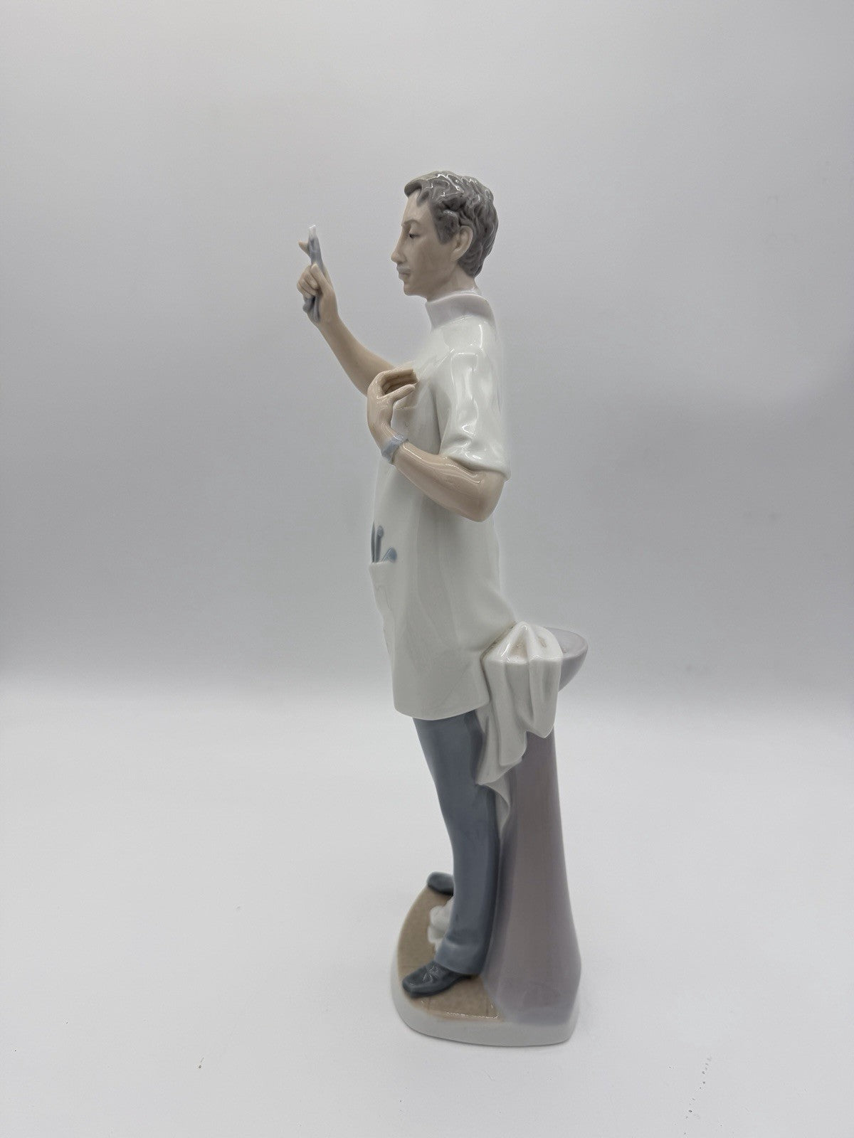 Lladro Spain Porcelain Dentist Large 14” White Painted Glossy Sculpture Figurine